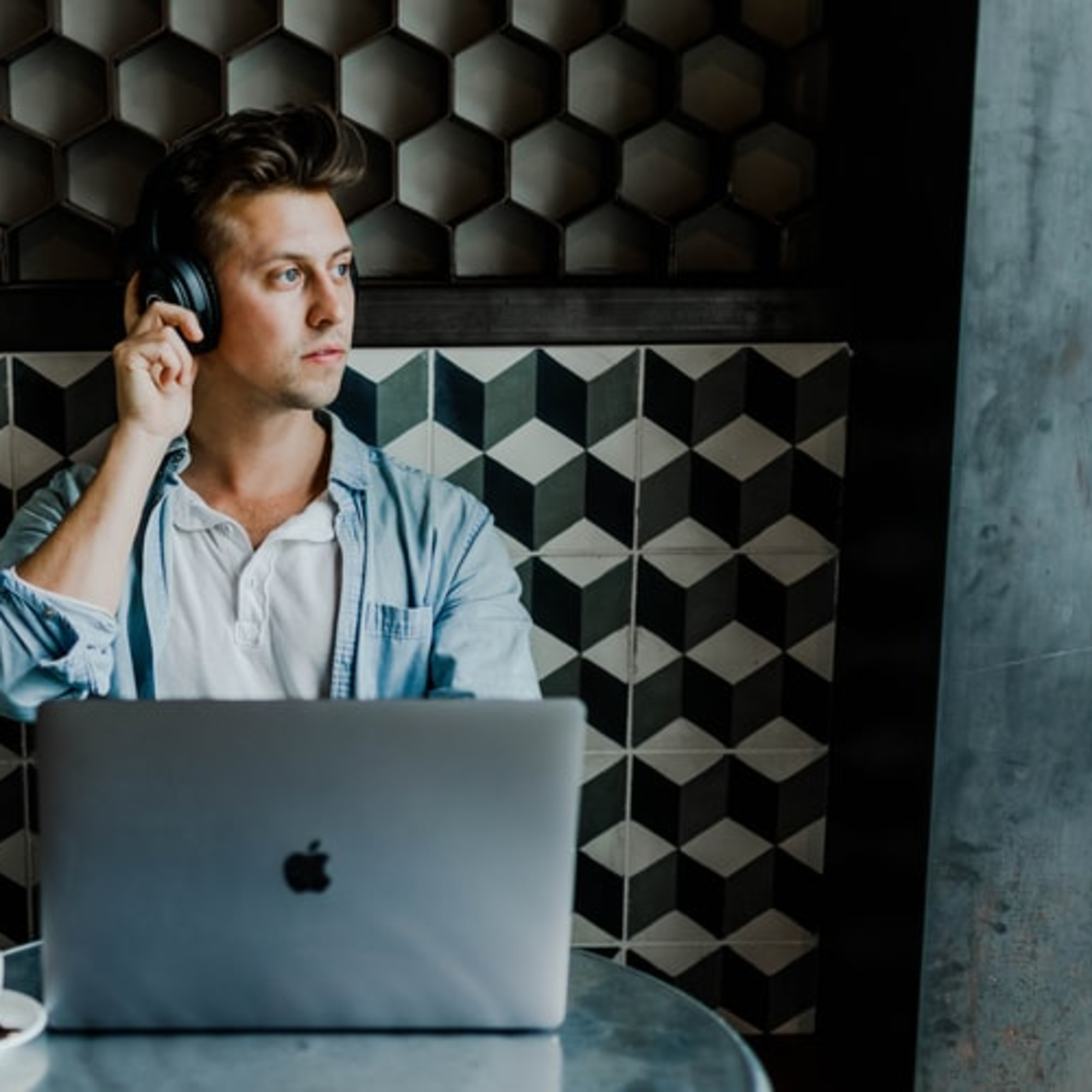 Raymond Halliwell | 10 Digital Marketing Strategies to use in 2021 episode artwork