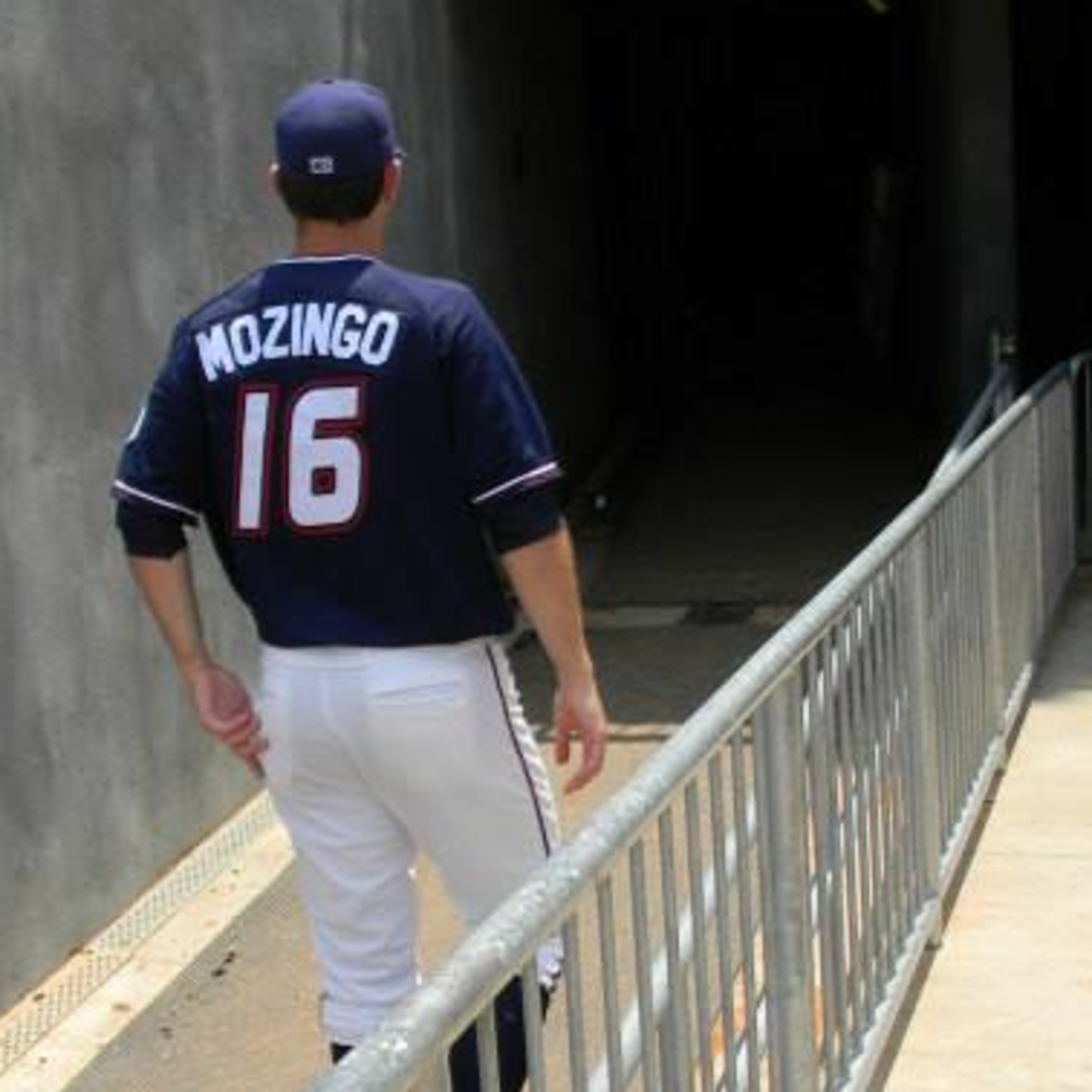 Developing the Best Arm on Your Team with Harold Mozingo, author of Young Guns Eguide & former pro pitcher episode artwork