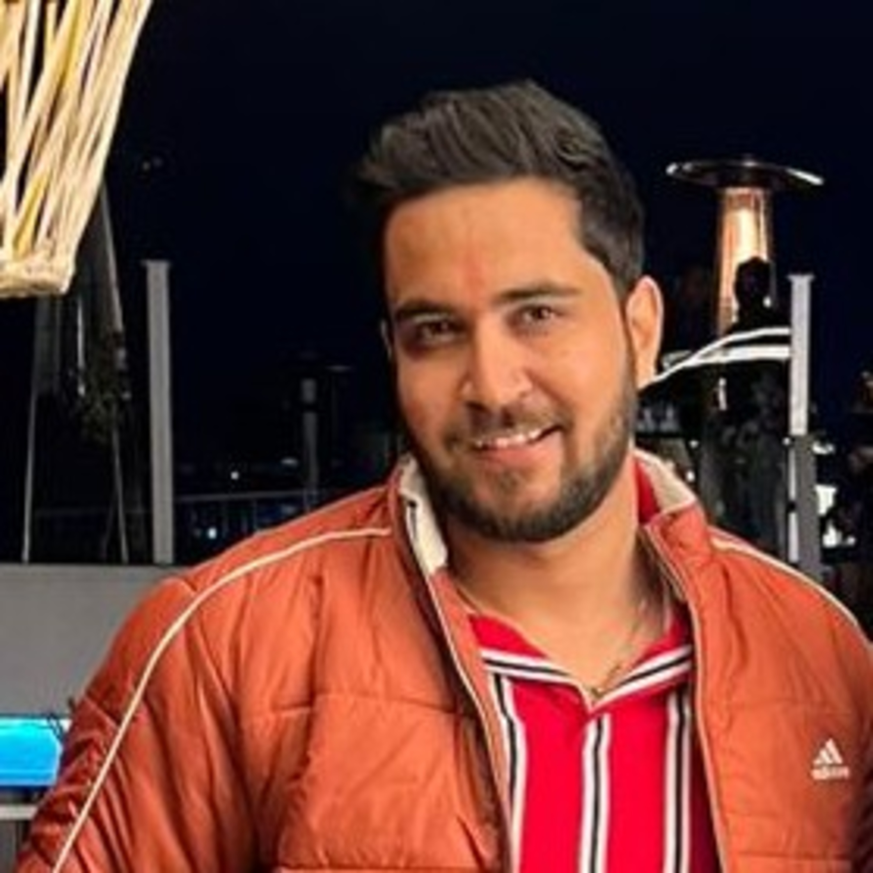 Yaar bathte hai (dosti ) episode artwork