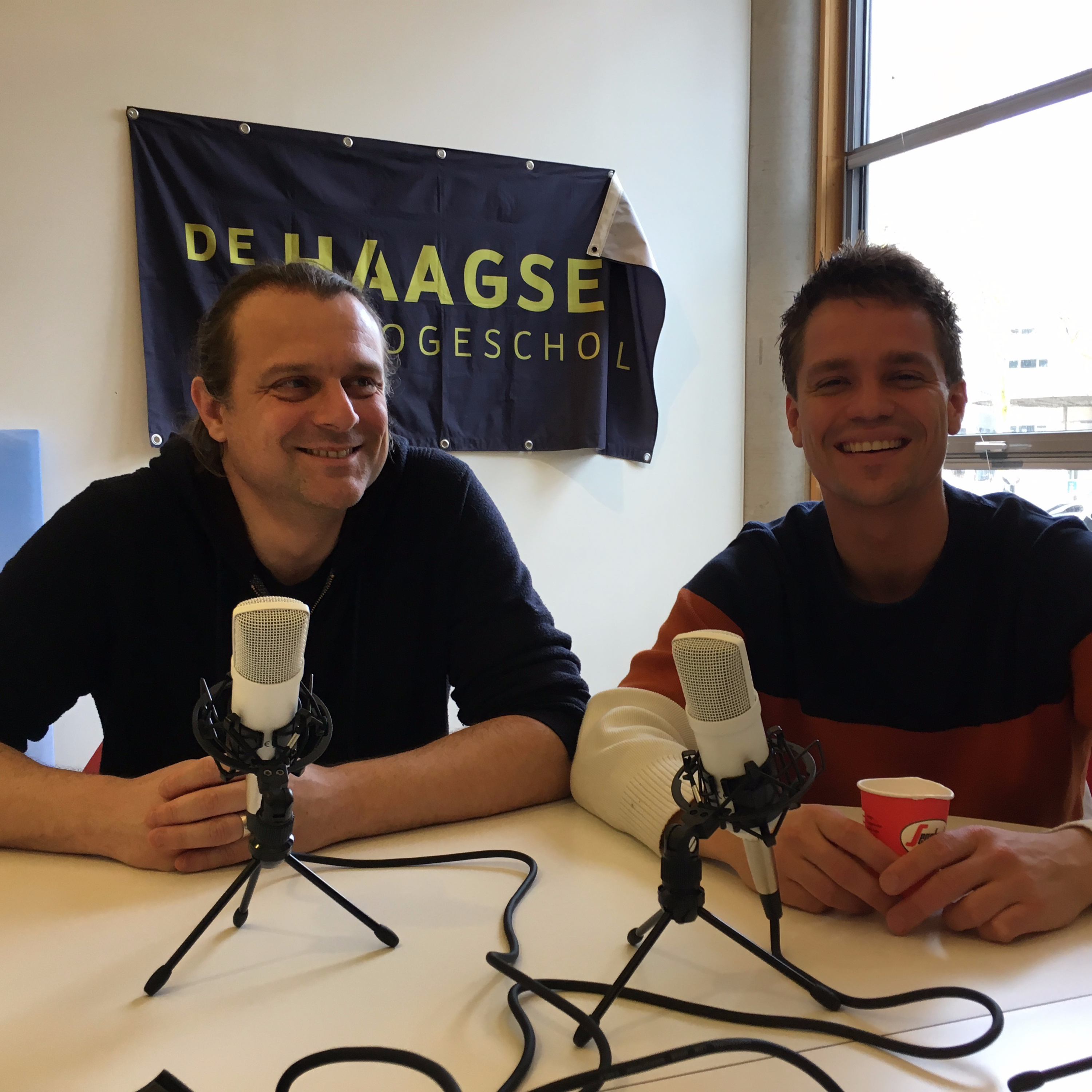 “We brengen blockchain in de eerste plaats als een manier om zaken te organiseren” - Minor Blockchain - Haagse Hogeschool episode artwork
