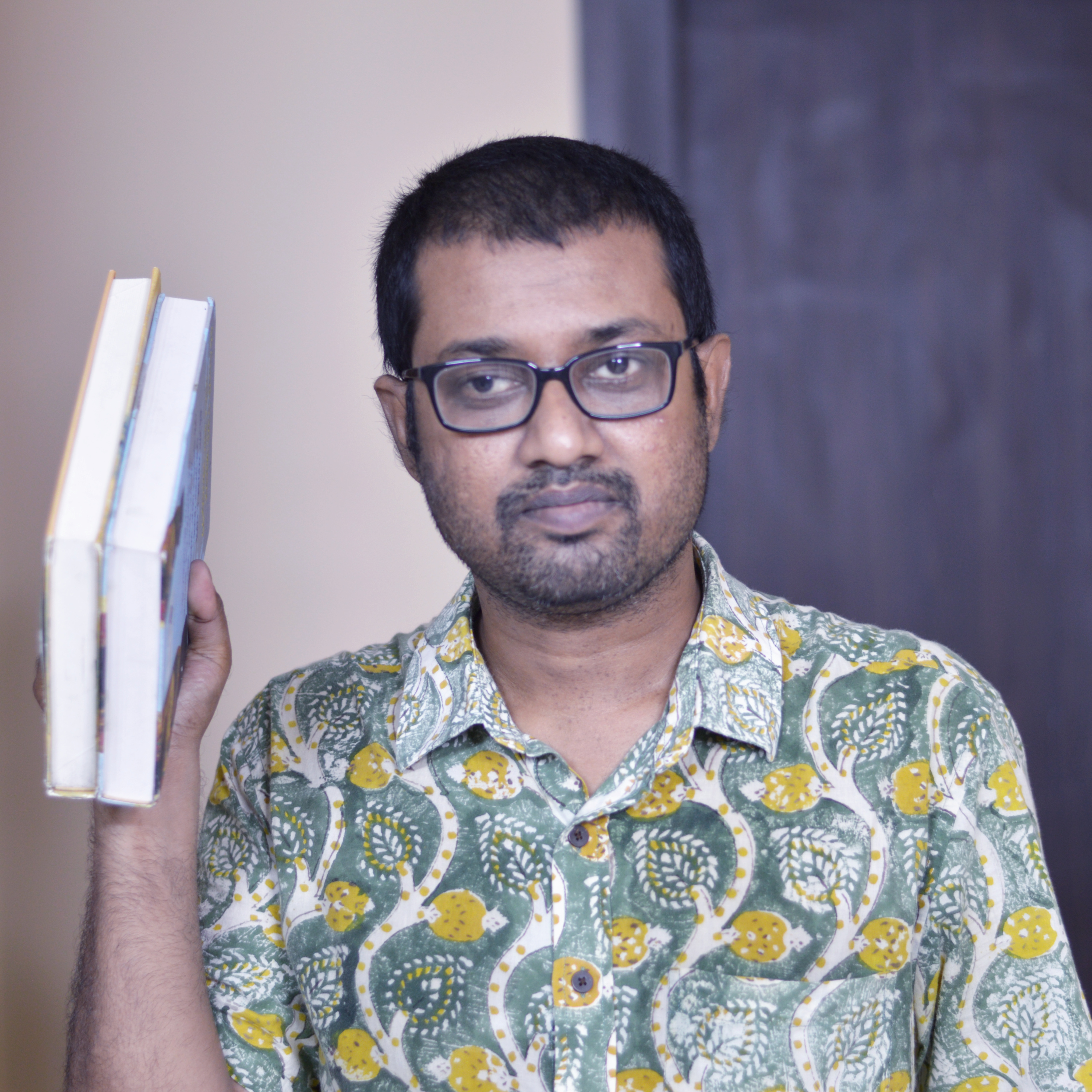 Bookishly Yours