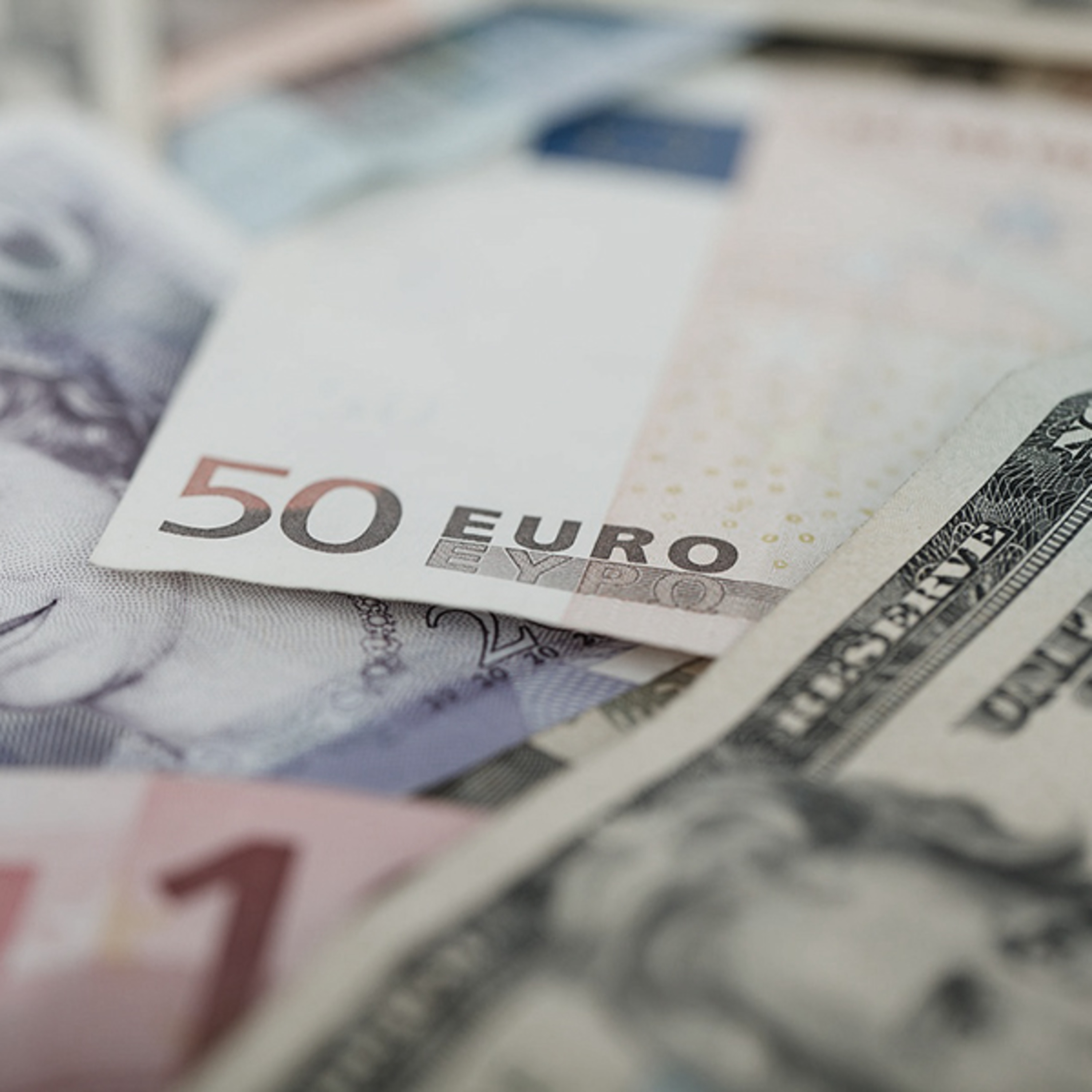 INVESTIMENTOS ESTRANGEIROS NO BRASIL