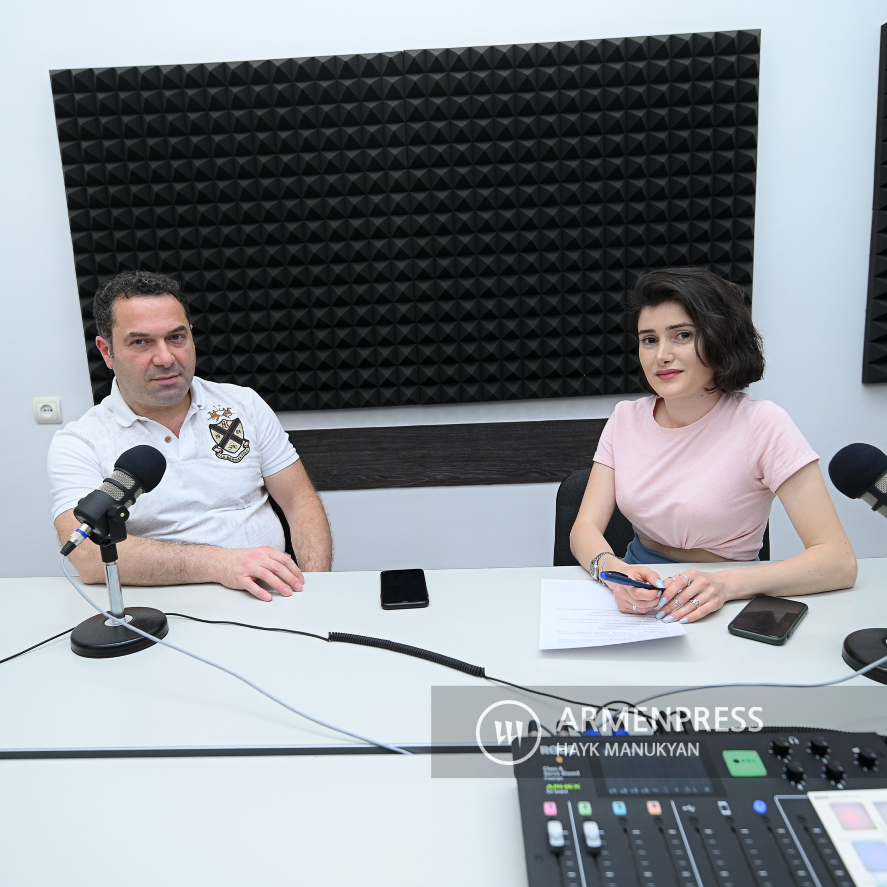 Podcast-Հարց բժշկին. Երբ խալը սկսում է իր տեսքը փոխել՝ դա արդեն ահազանգ է, որ այն վերափոխվում է չարորակ ուռուցքի. մասնագետ episode artwork