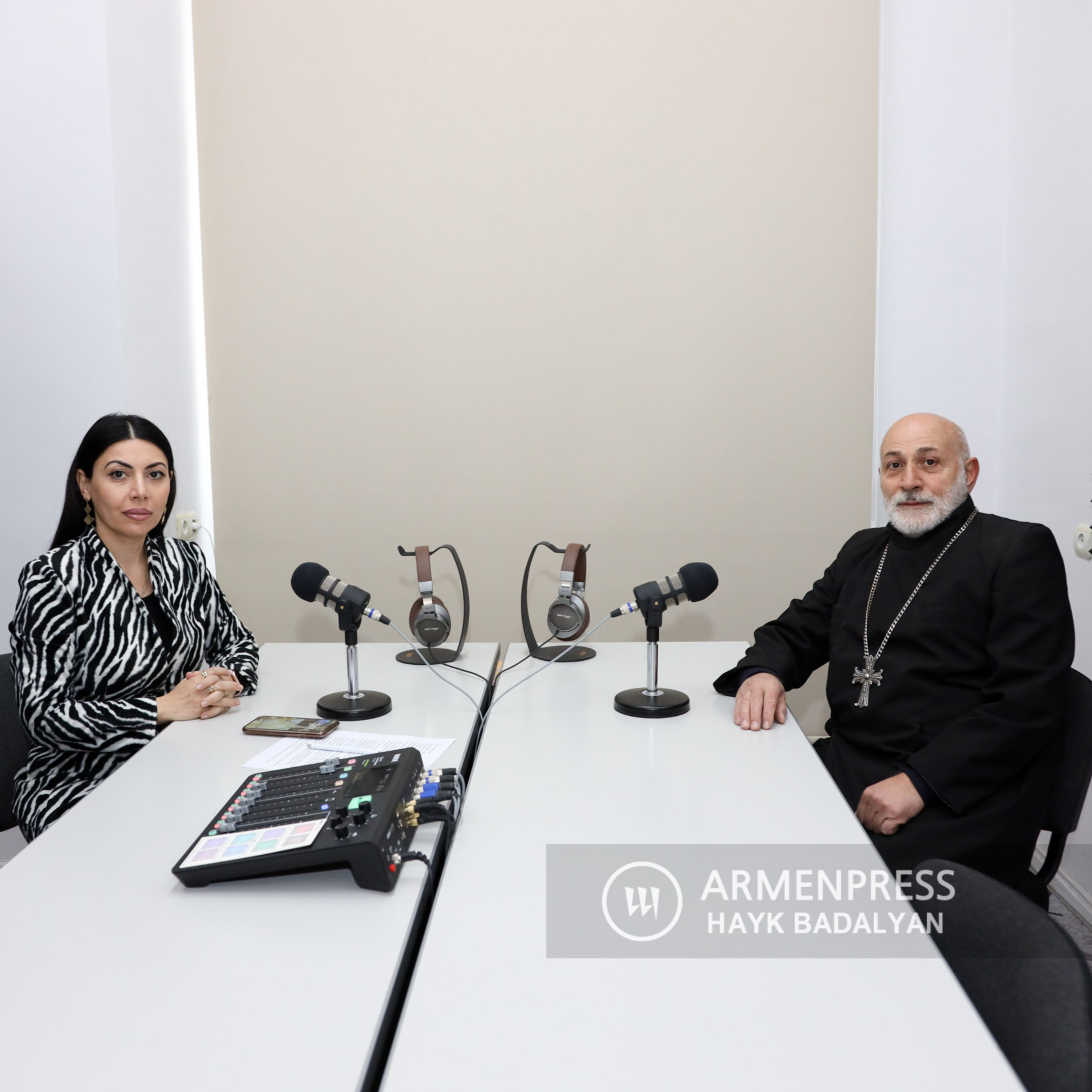 Podcast. Հայ առաքելական եկեղեցին նշում է բարեխոս Սուրբ Սարգիս զորավարի տոնը. այսօր երիտասարդների օրհնության օրն է episode artwork