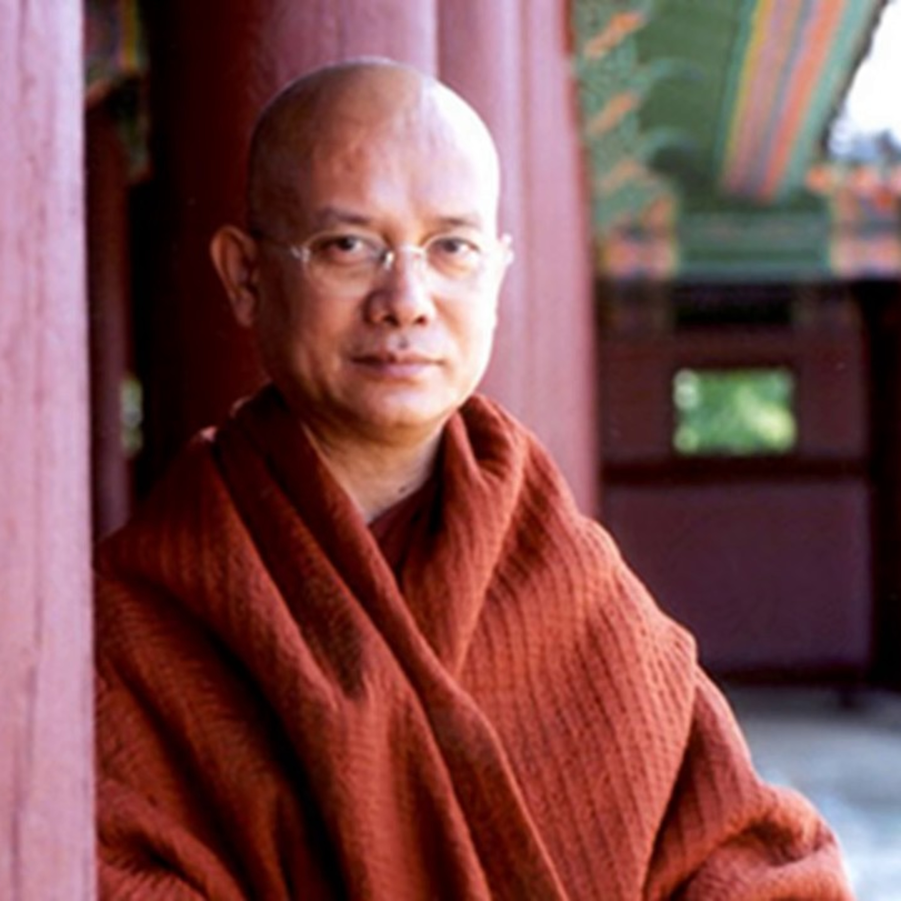 Viet Hung - Author | Speaker | A Happiness Pursuer