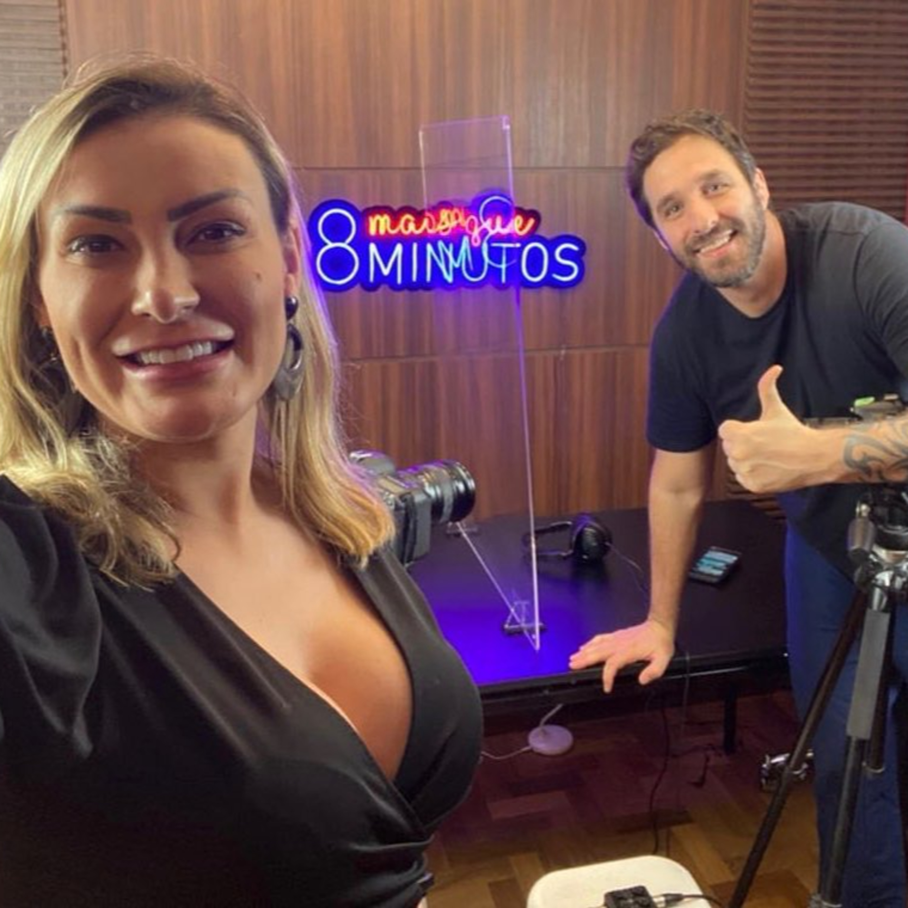 ANDRESSA URACH X ADOLESCÊNCIA CONTURBADA. episode artwork