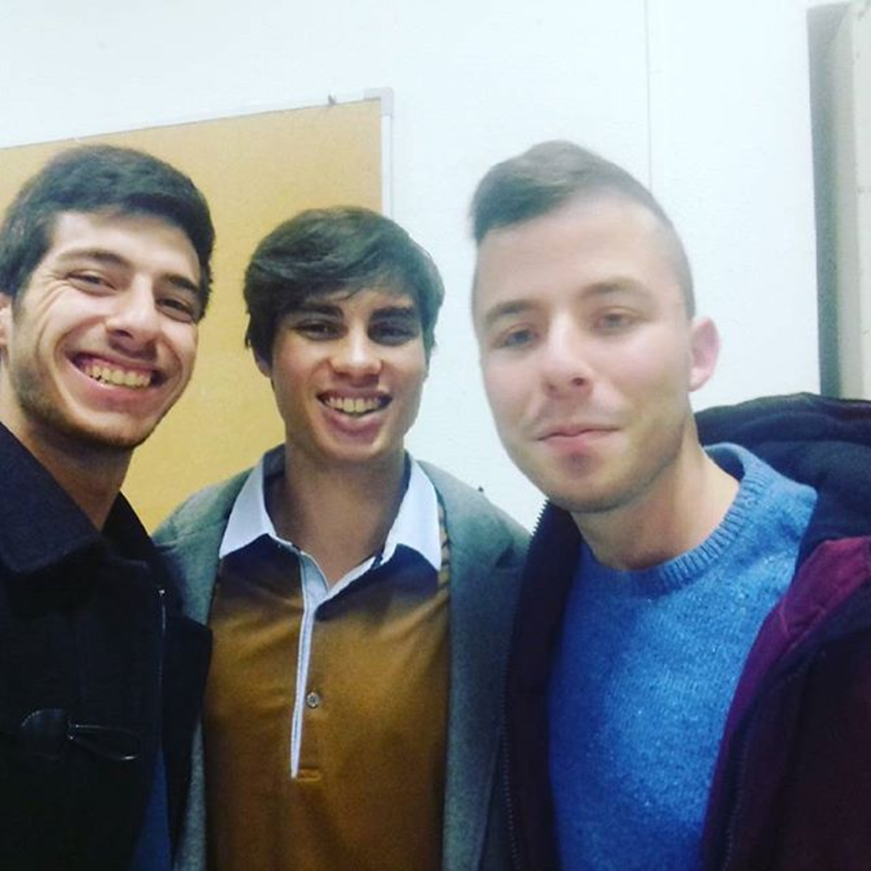 Não Há Dois Sem Três- Profissões