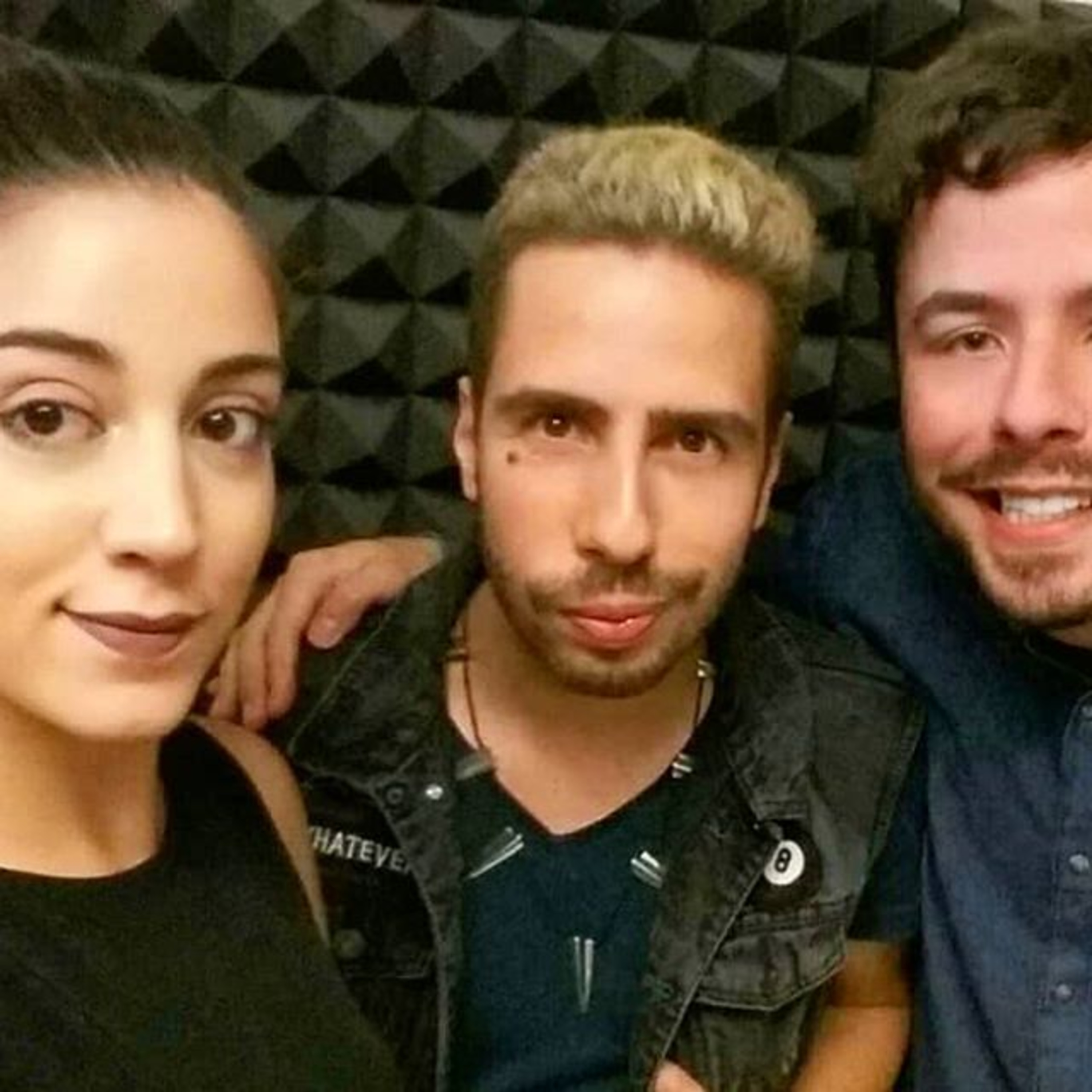 Não Há Dois Sem Três- Profissões