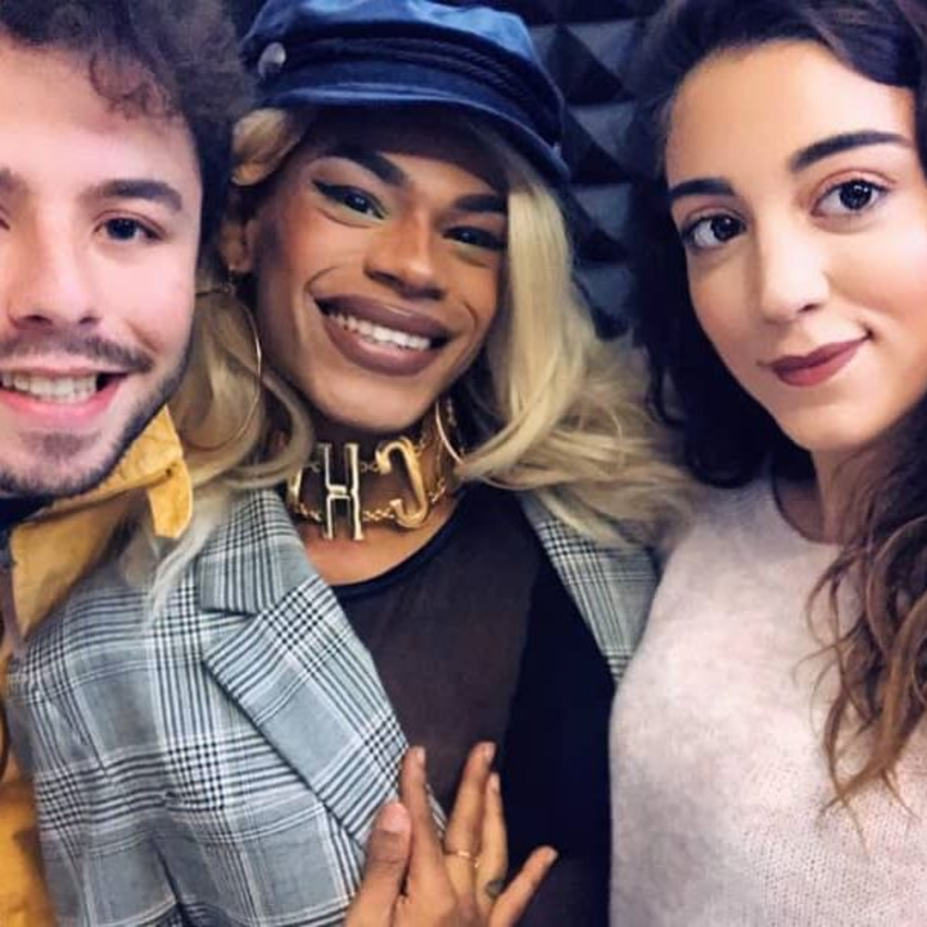 #51 T6EP1: Não Há Dois Sem Lola Herself- O transformismo, as drag queens e as batatas fritas