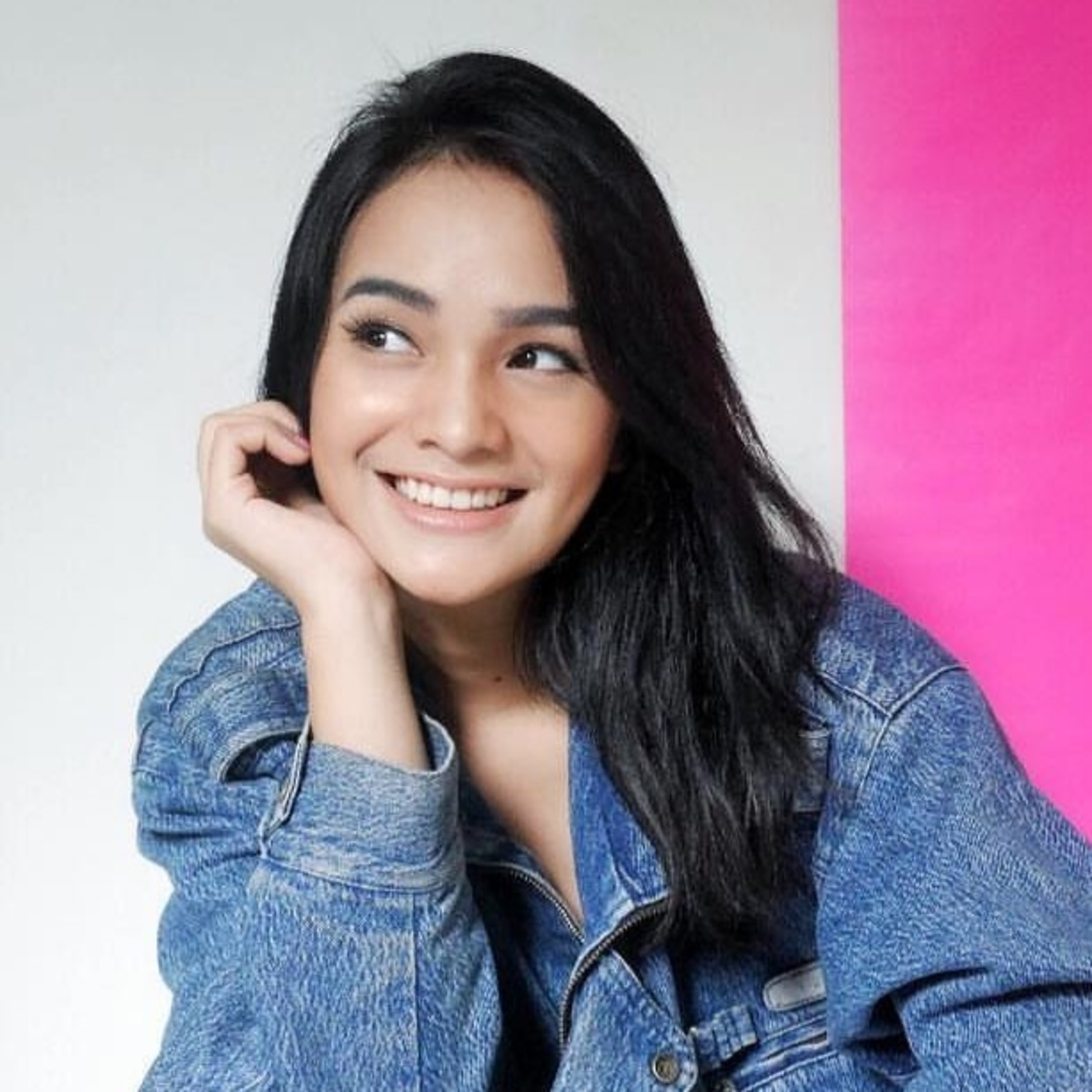 #BersamaDharma 3 : Di Balik Layar & Popularitas Gaby Marissa episode artwork