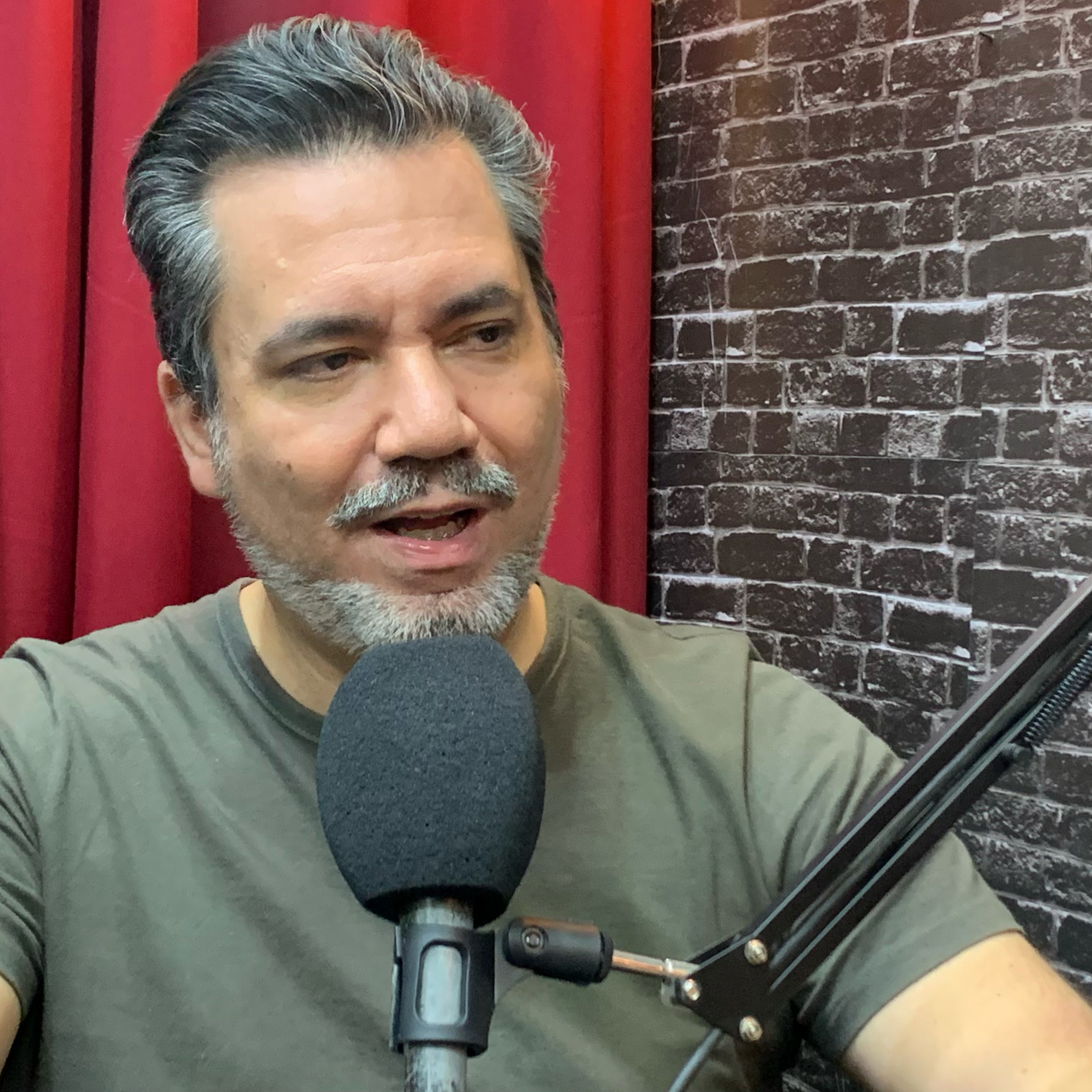 Isto Não É - PodCast