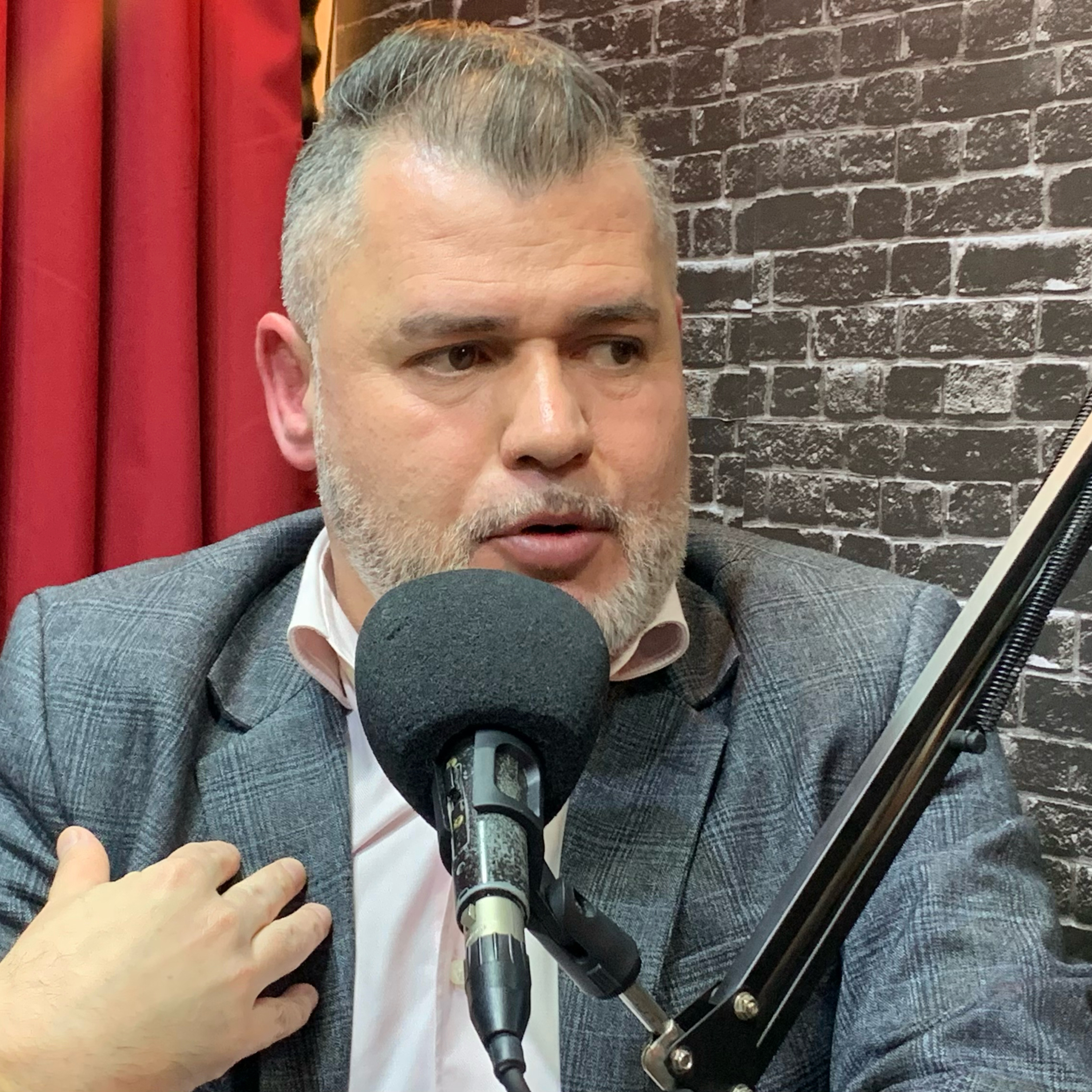 PASTOR PAULO MARCELO - PASTOR E ENTUSIASTA POLÍTICO - Isto Não É #183