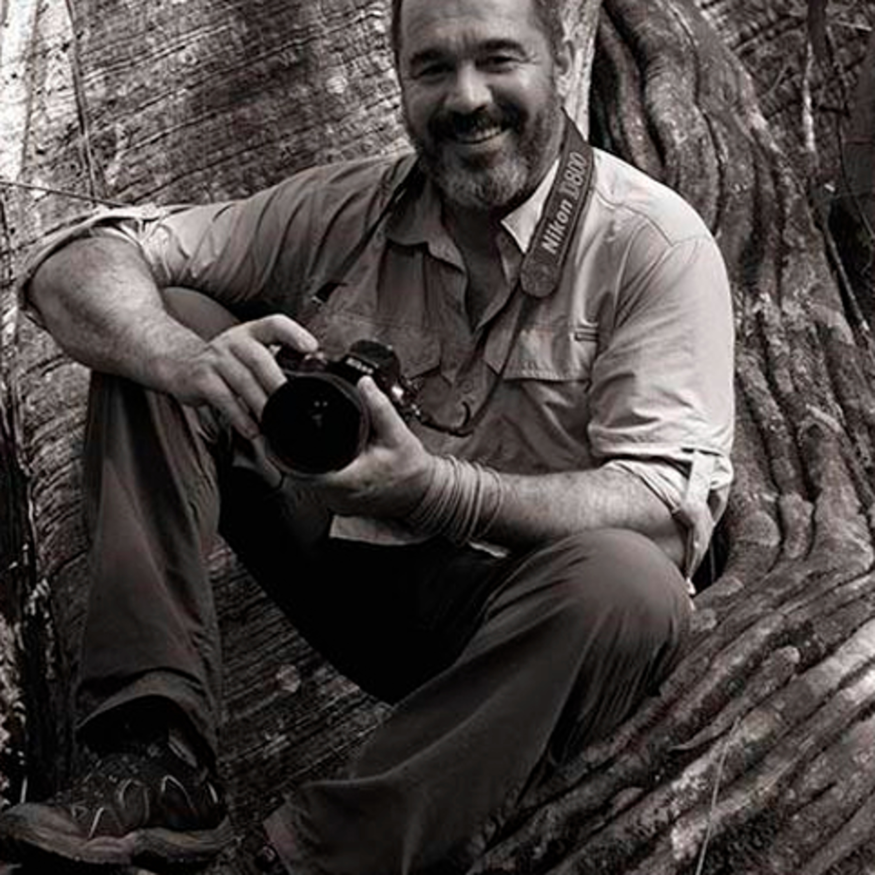 Renato Soares "La fotografía es muy poderosa, es transformadora". Brasil episode artwork