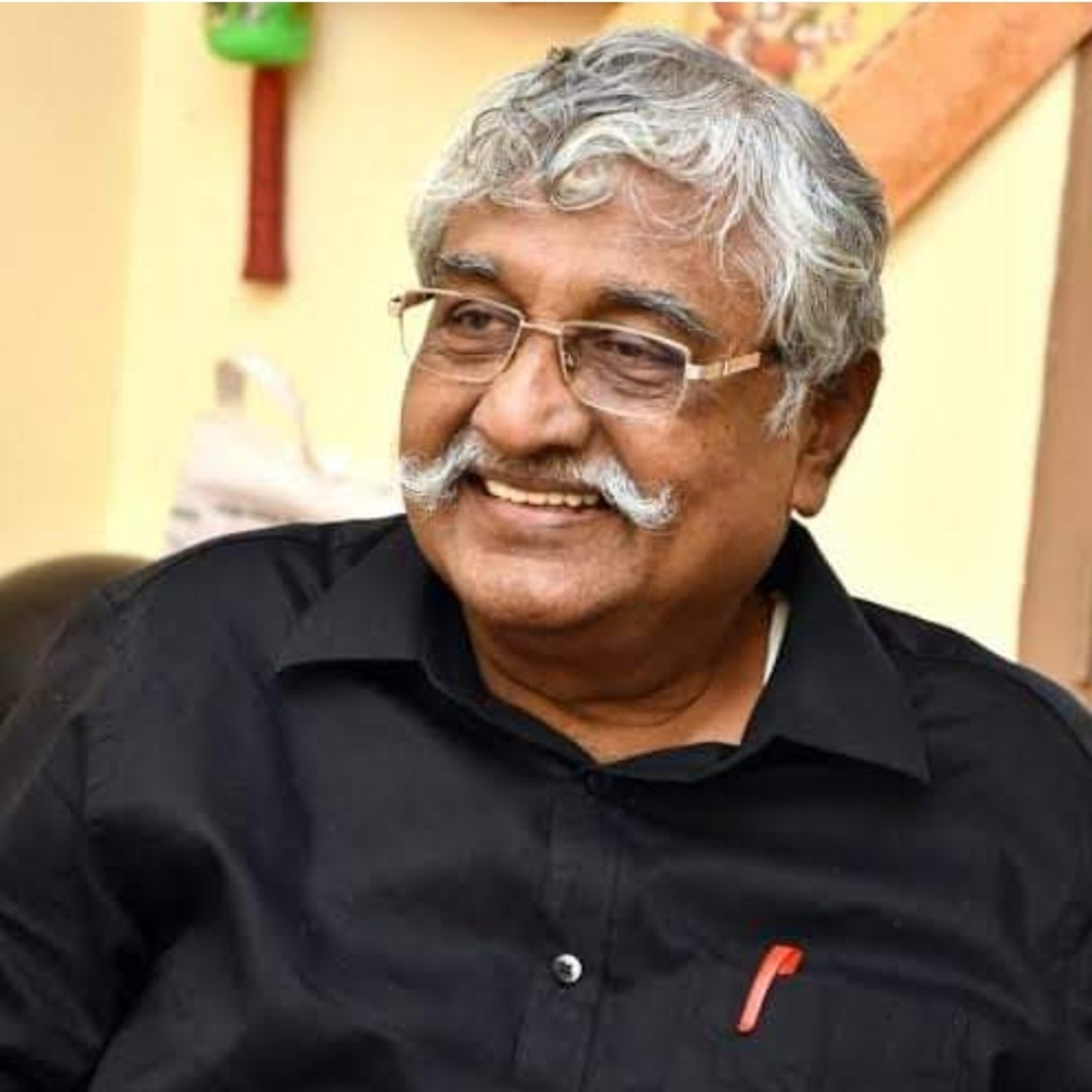 இடைவேளை- . எழுதியவர் சுப.வீரபாண்டியன் வாசிப்பது: ஆதிசிவன் பாண்டிச்சேரி. தொடர்பு எண்.9360746310. episode artwork