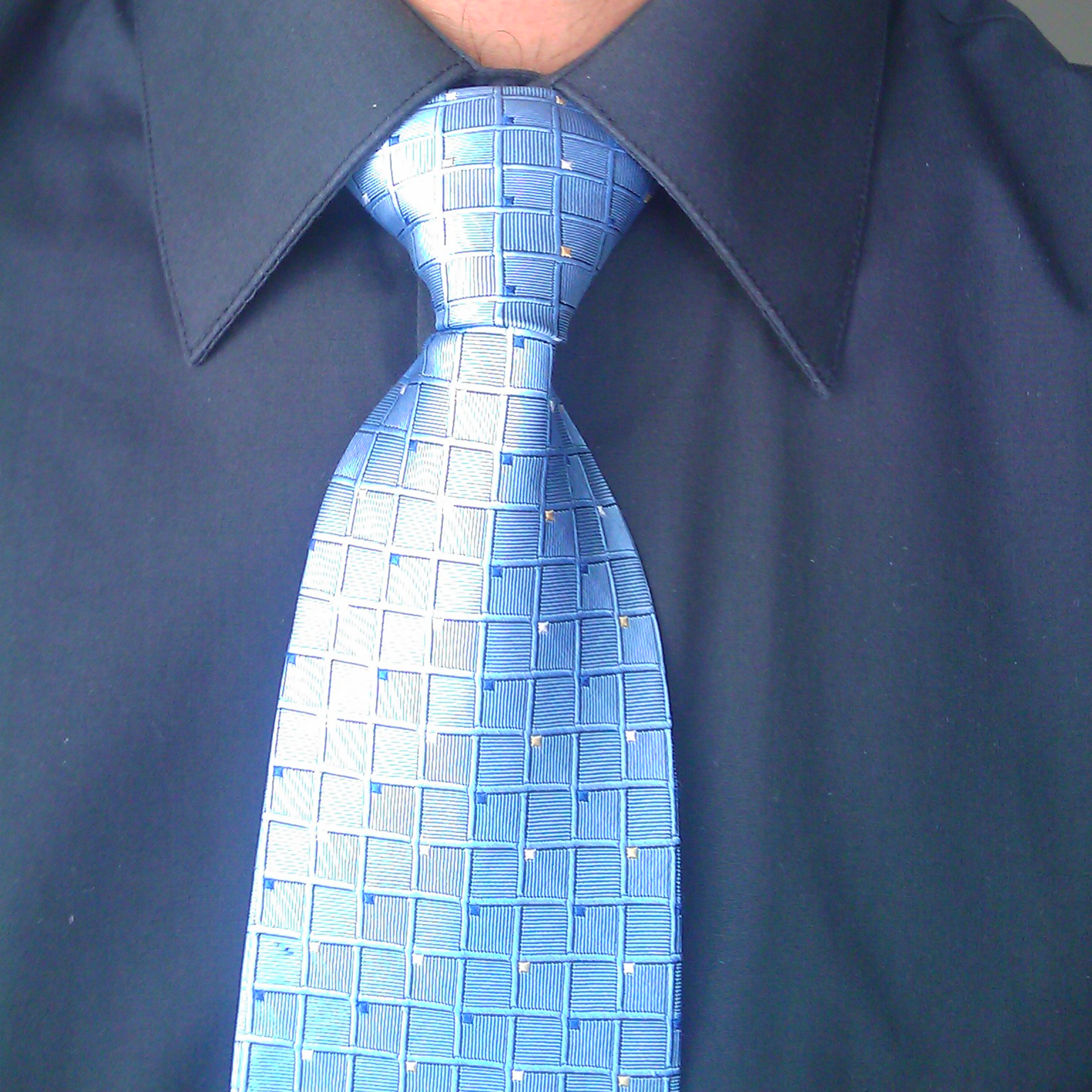 Windsor Knot Edition 1 episode artwork