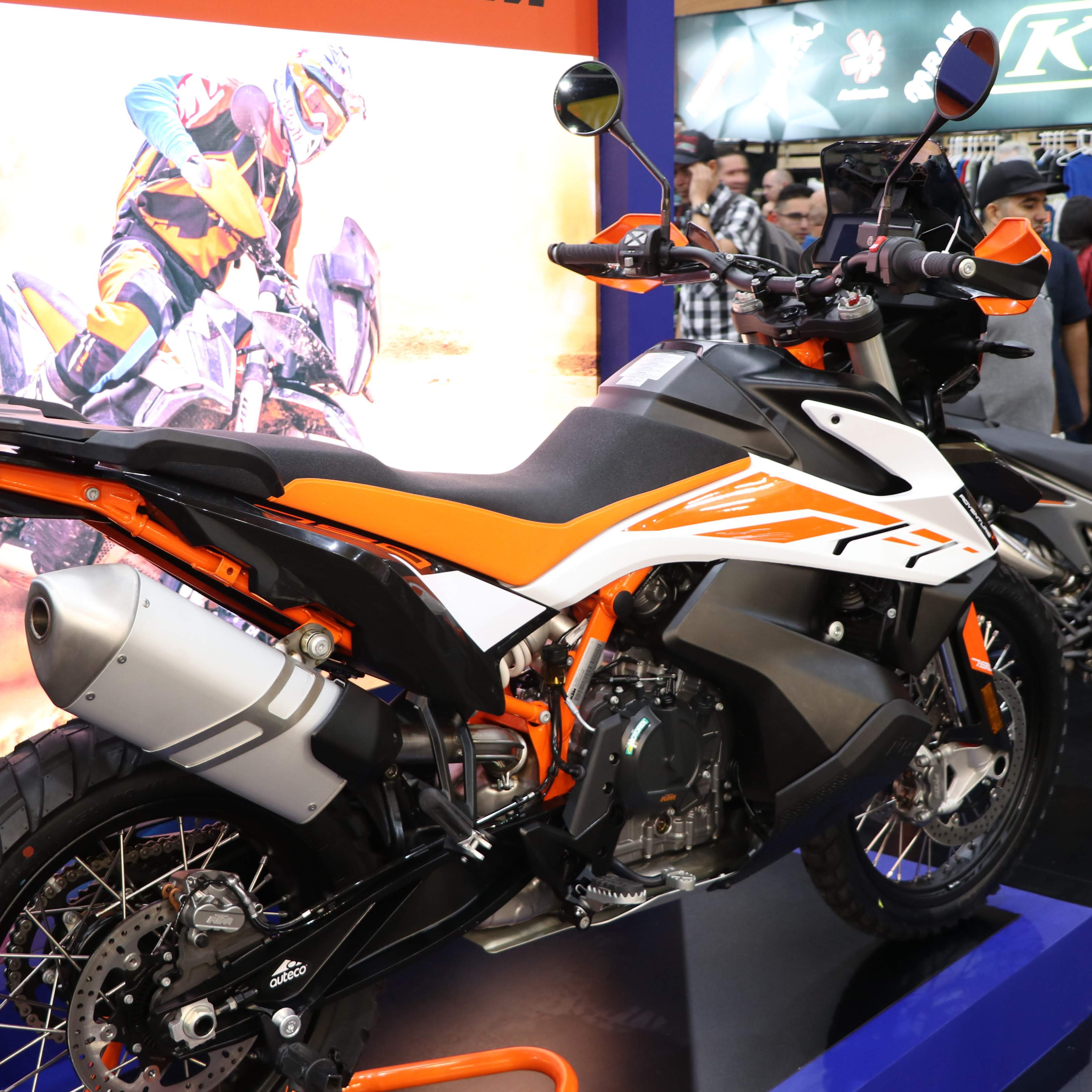 Cambiamos Nuestras Motos Por La Adventure?