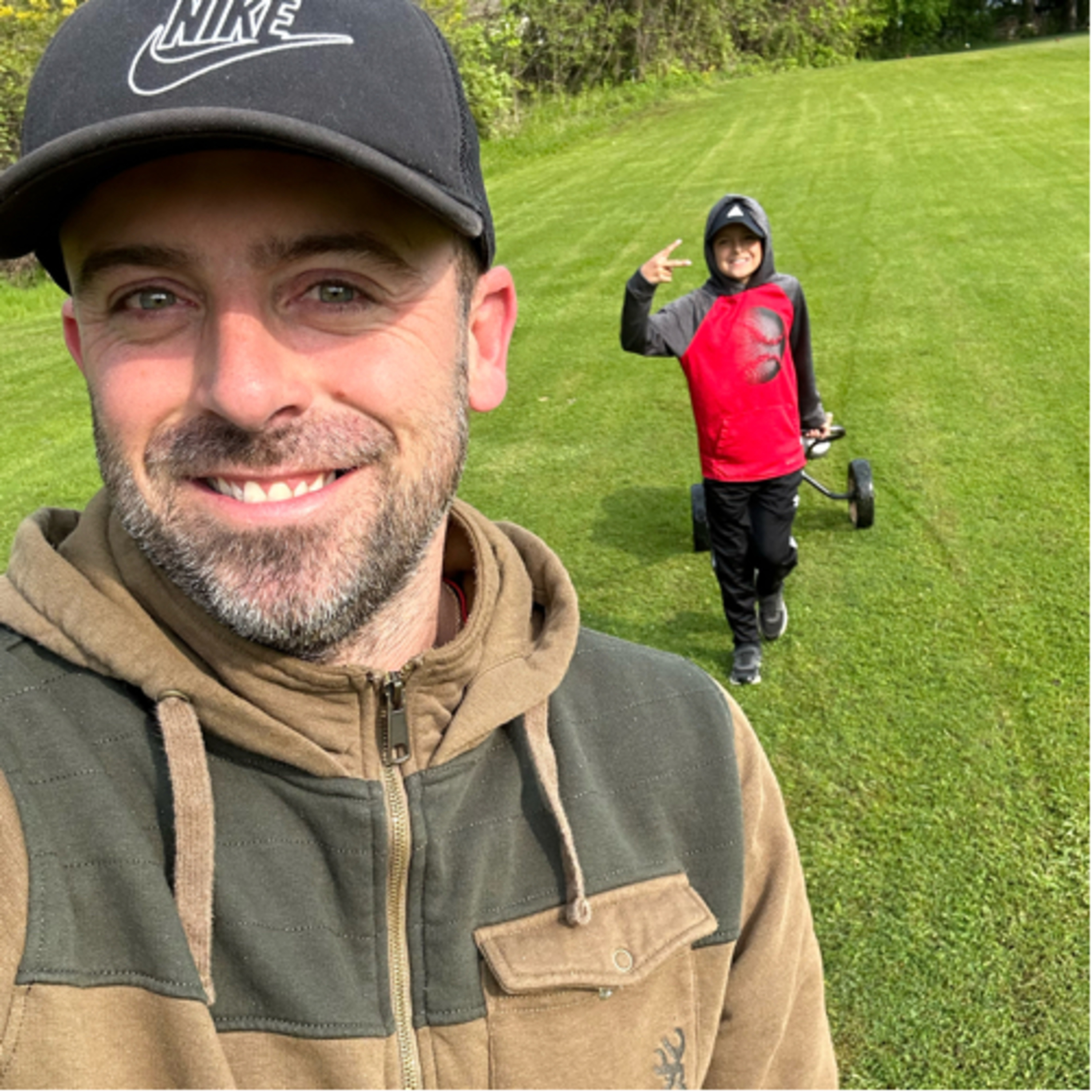 Random Recording. Pops throwin clubs. Wife >PGA🤢🙃🏌️‍♂️ episode artwork