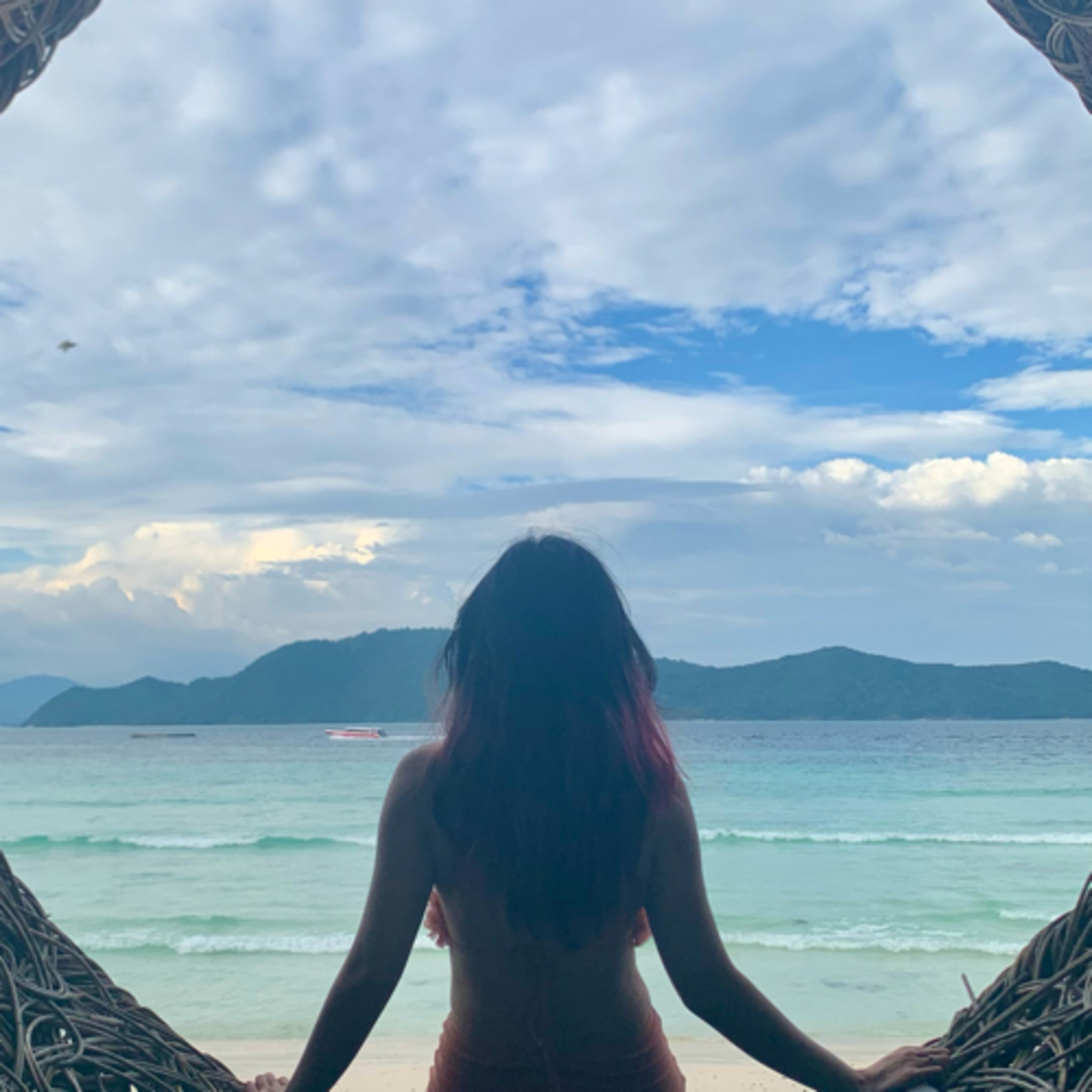 Một chút về Phuket: Hoàng hôn trên đảo | Sunset on Phuket episode artwork