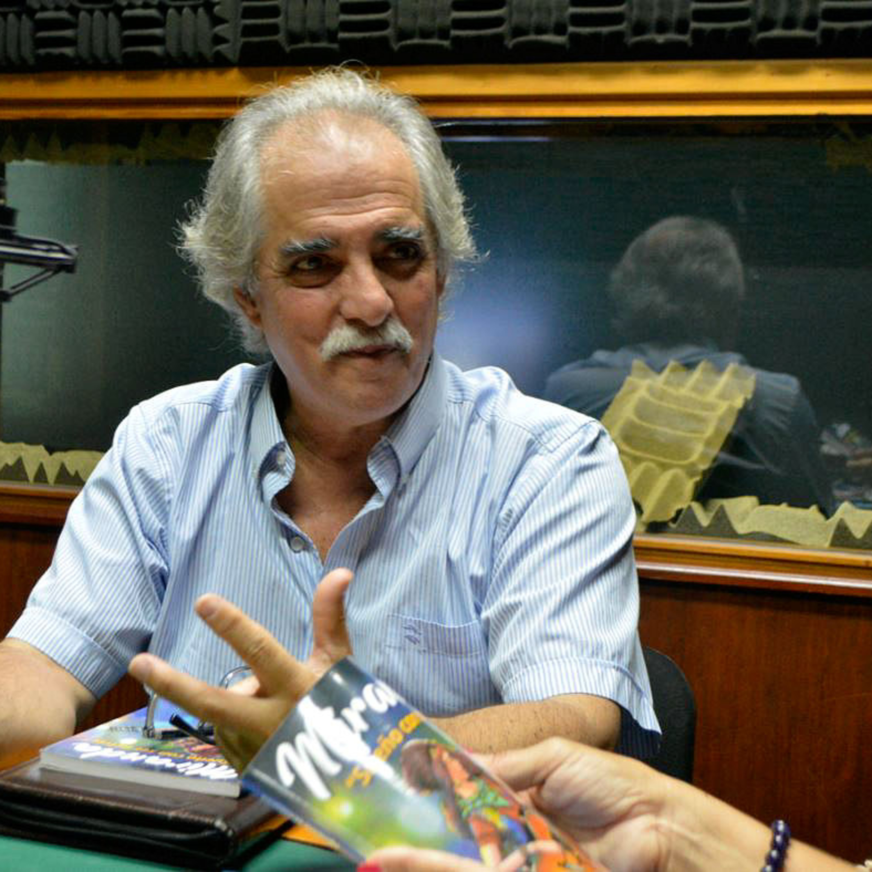 Entrevista con el escritor Ignacio Martínez episode artwork