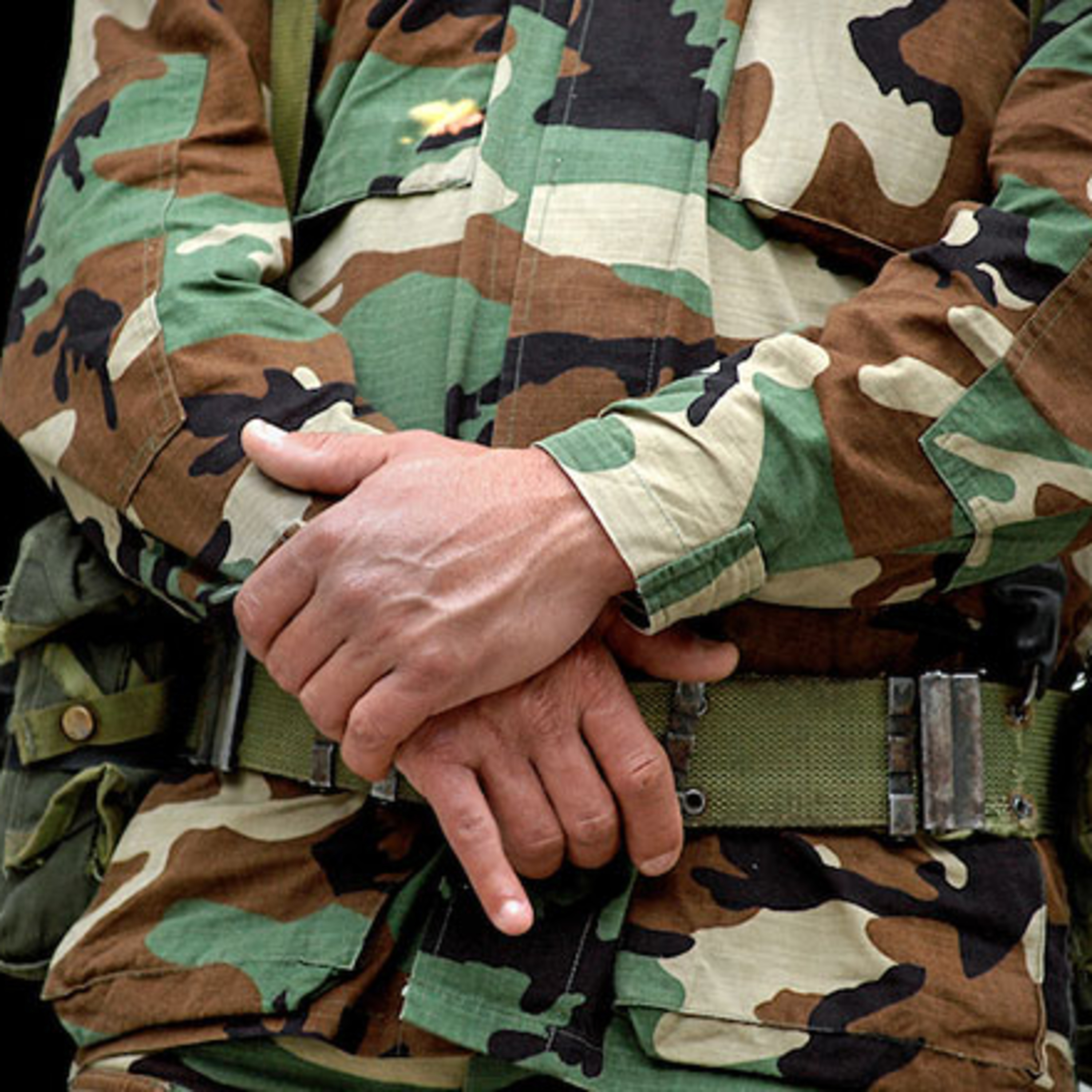 Los militares no están obligados a cumplir ordenes que son ilegales, dijo diputado del FA episode artwork