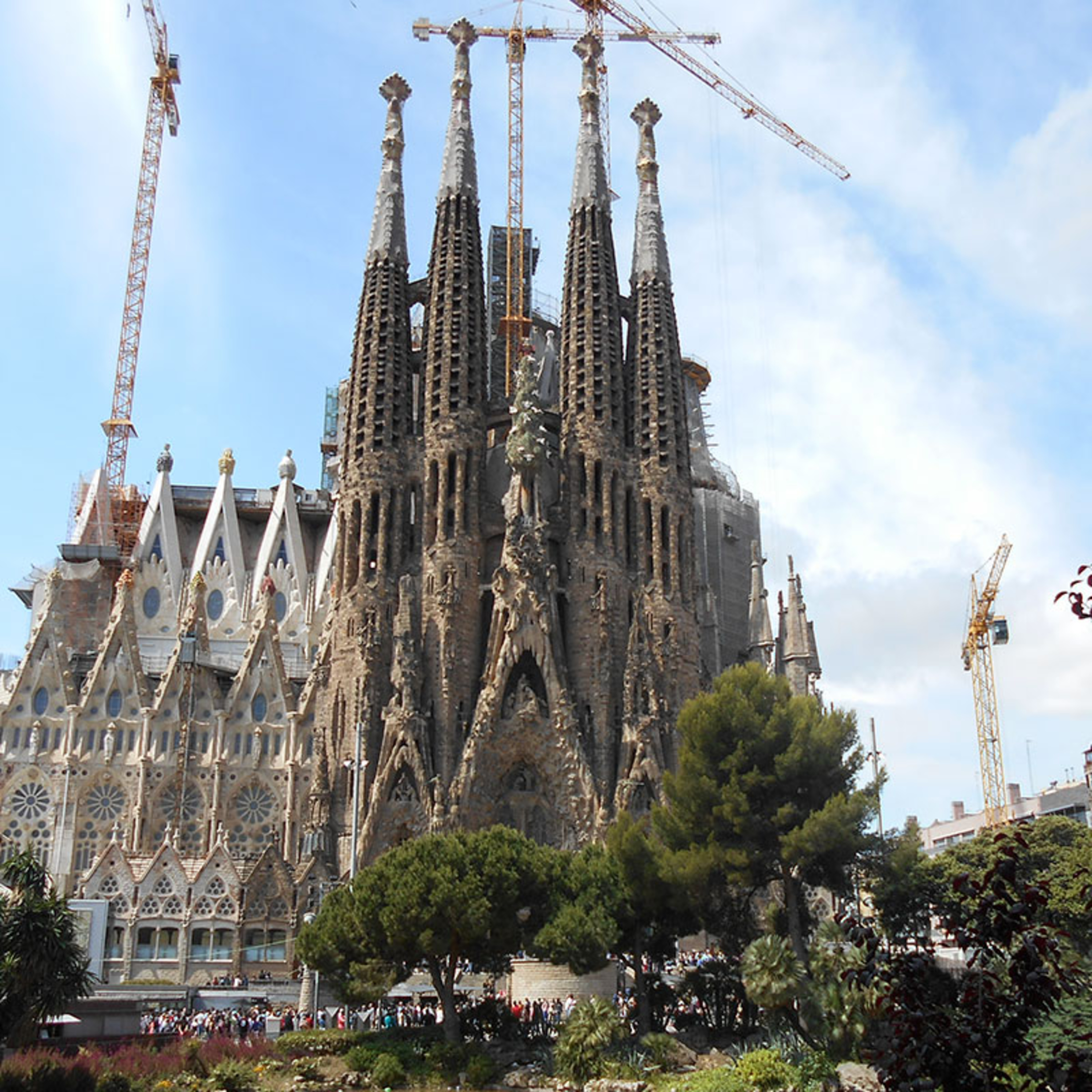 Gaudí, la Sagrada Familia y las casas de Matosas en Mercedes episode artwork