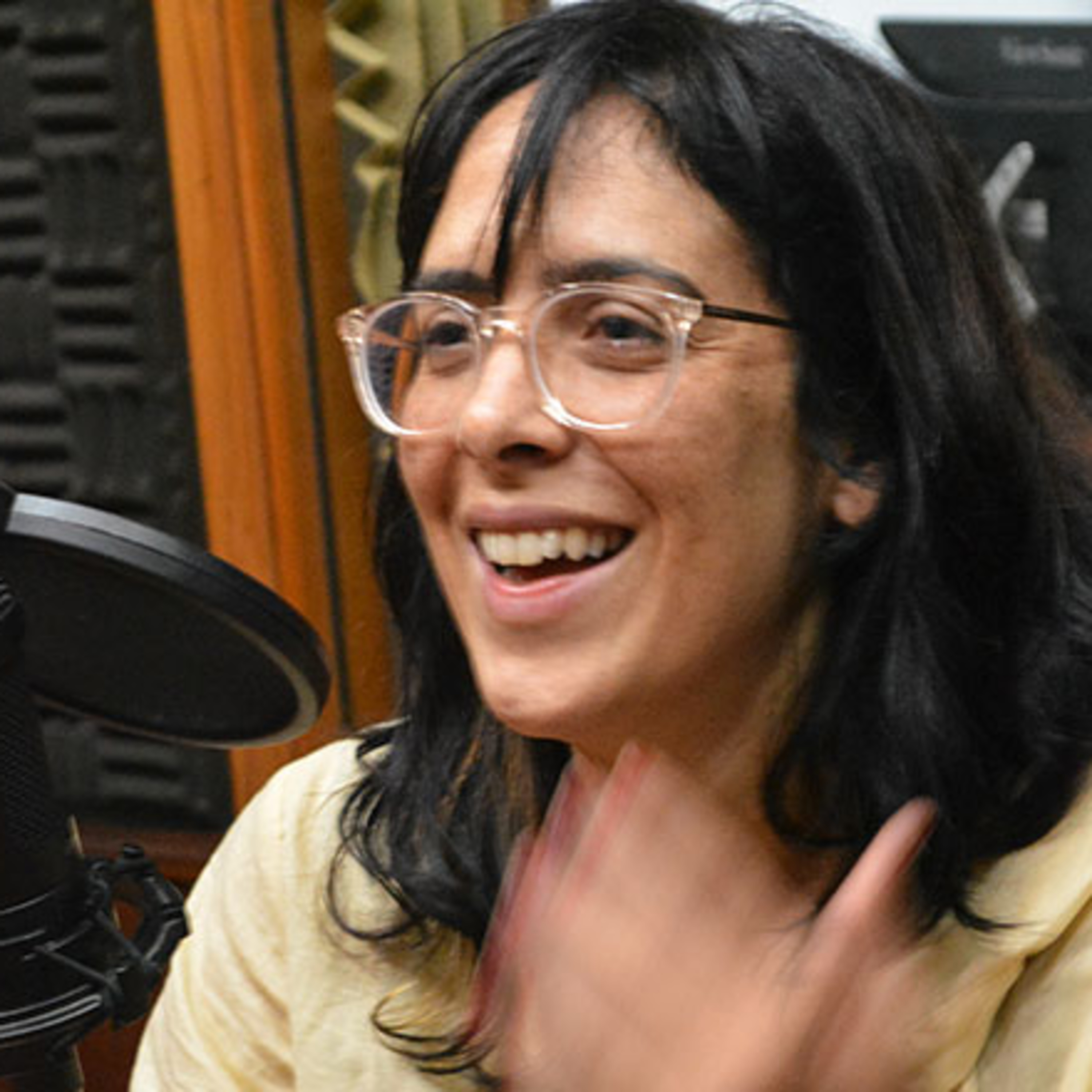Mariana Lucía trae ocho canciones a casa episode artwork