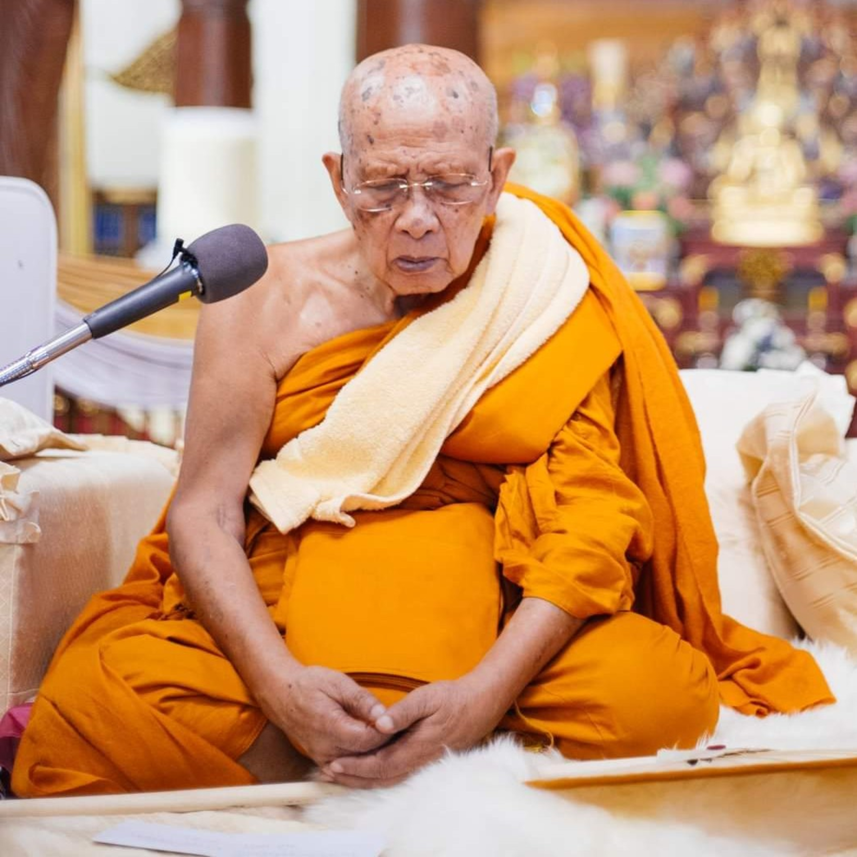 ขึ้นพระกรรมฐาน episode artwork