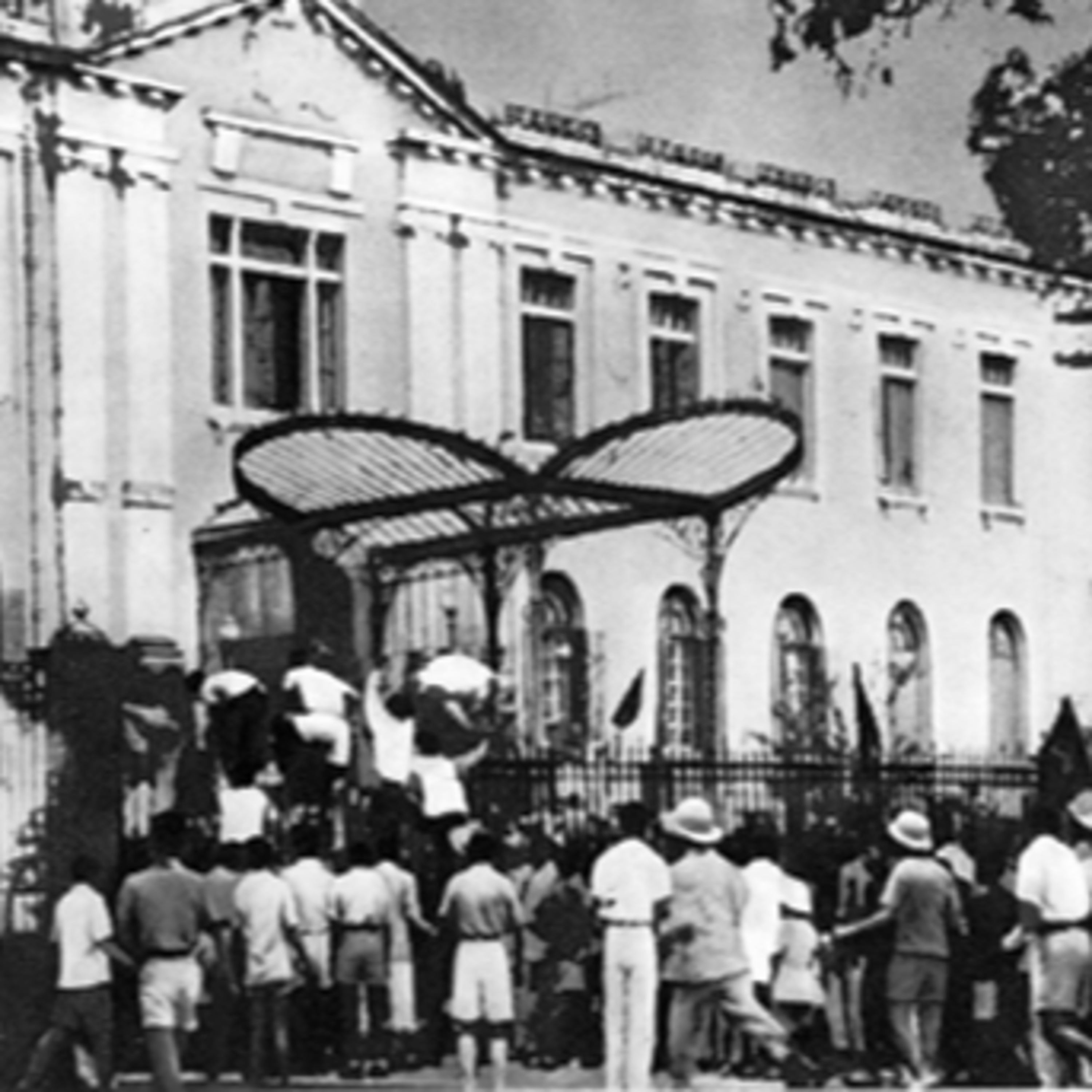 Việt Nam 1945: Khoảnh khắc không gì là không thể episode artwork