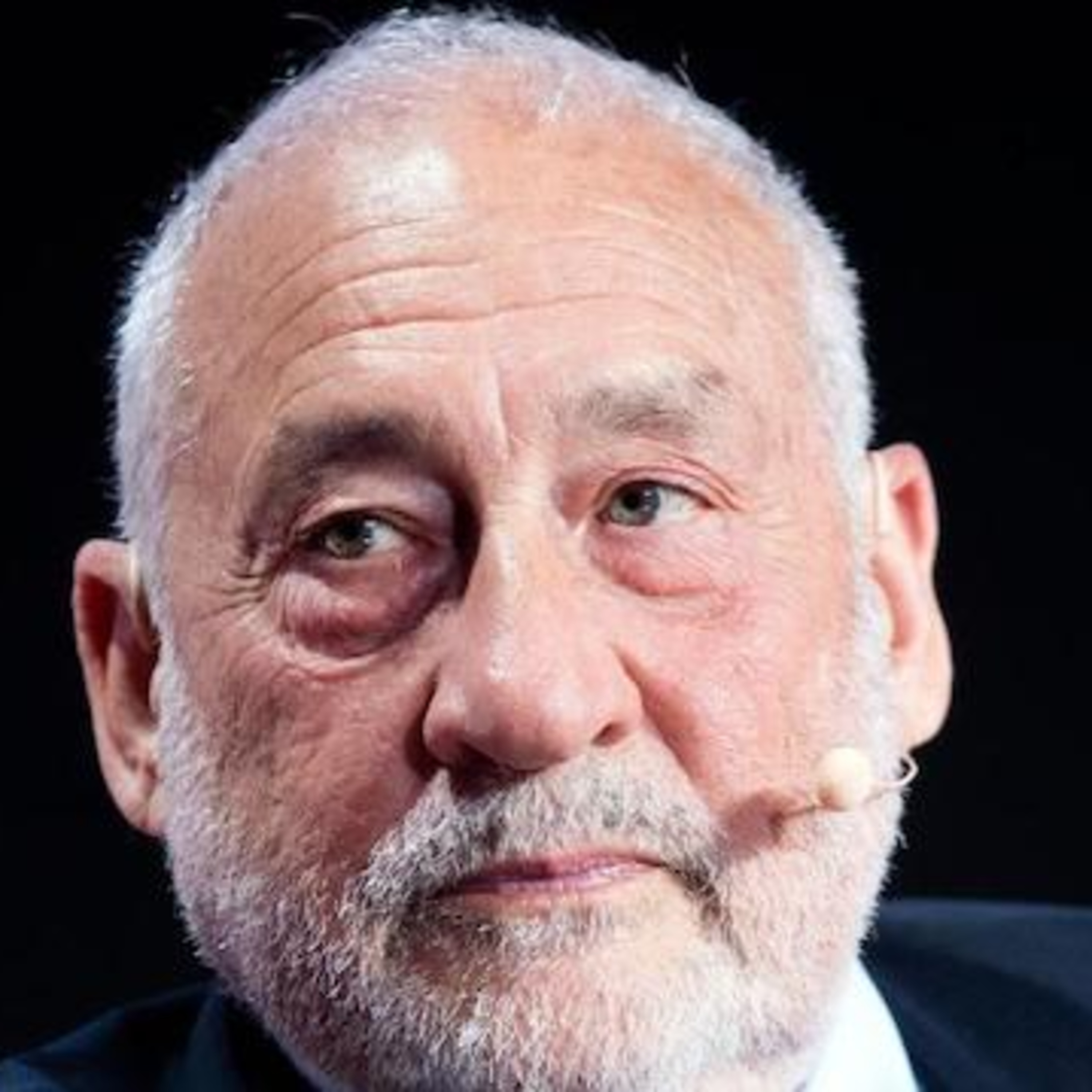 Joseph Stiglitz: Nước Mỹ có thể đang trên con đường tiến tới chủ nghĩa phát xít