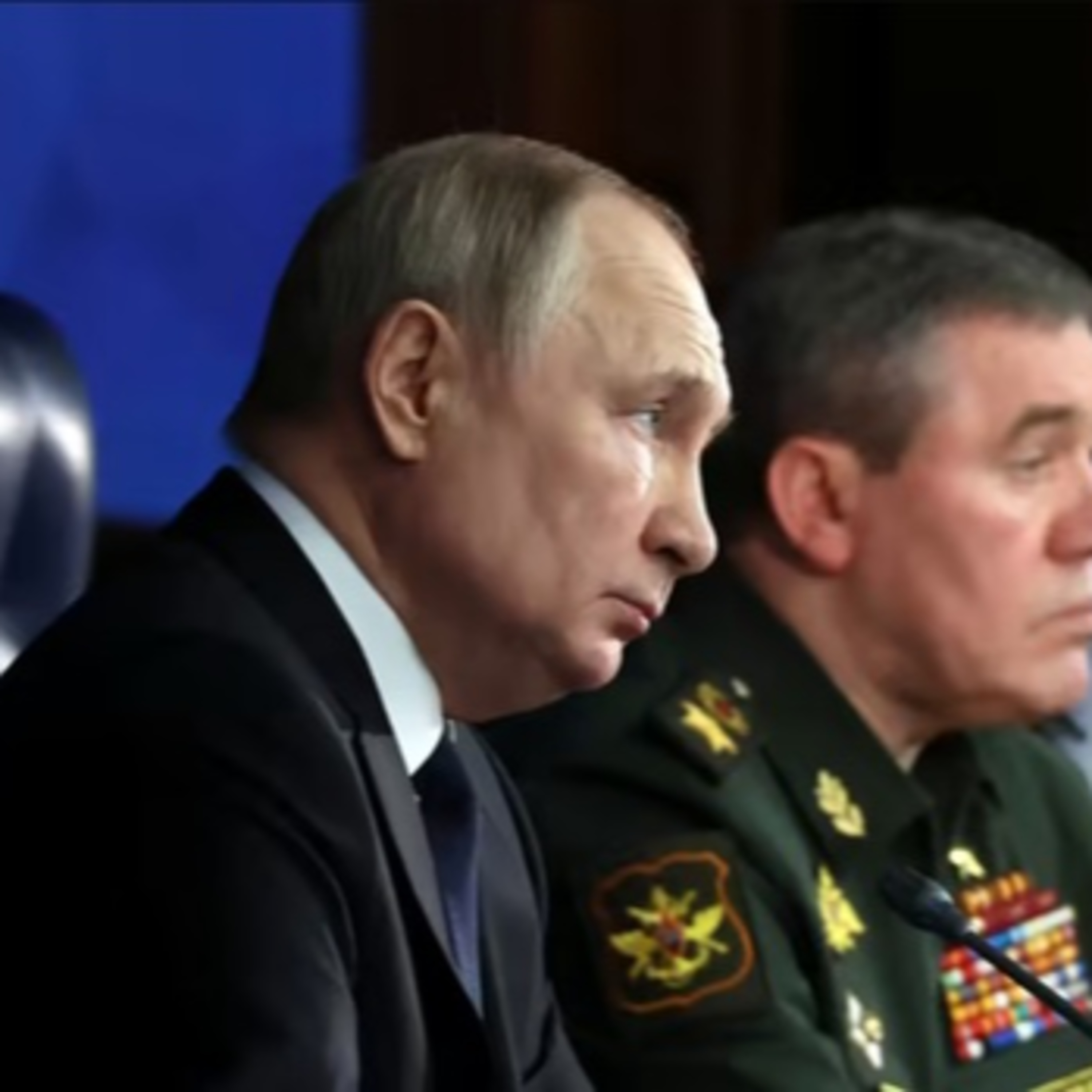 Putin đã sẵn sàng cho một cuộc chiến đường dài với phương Tây?