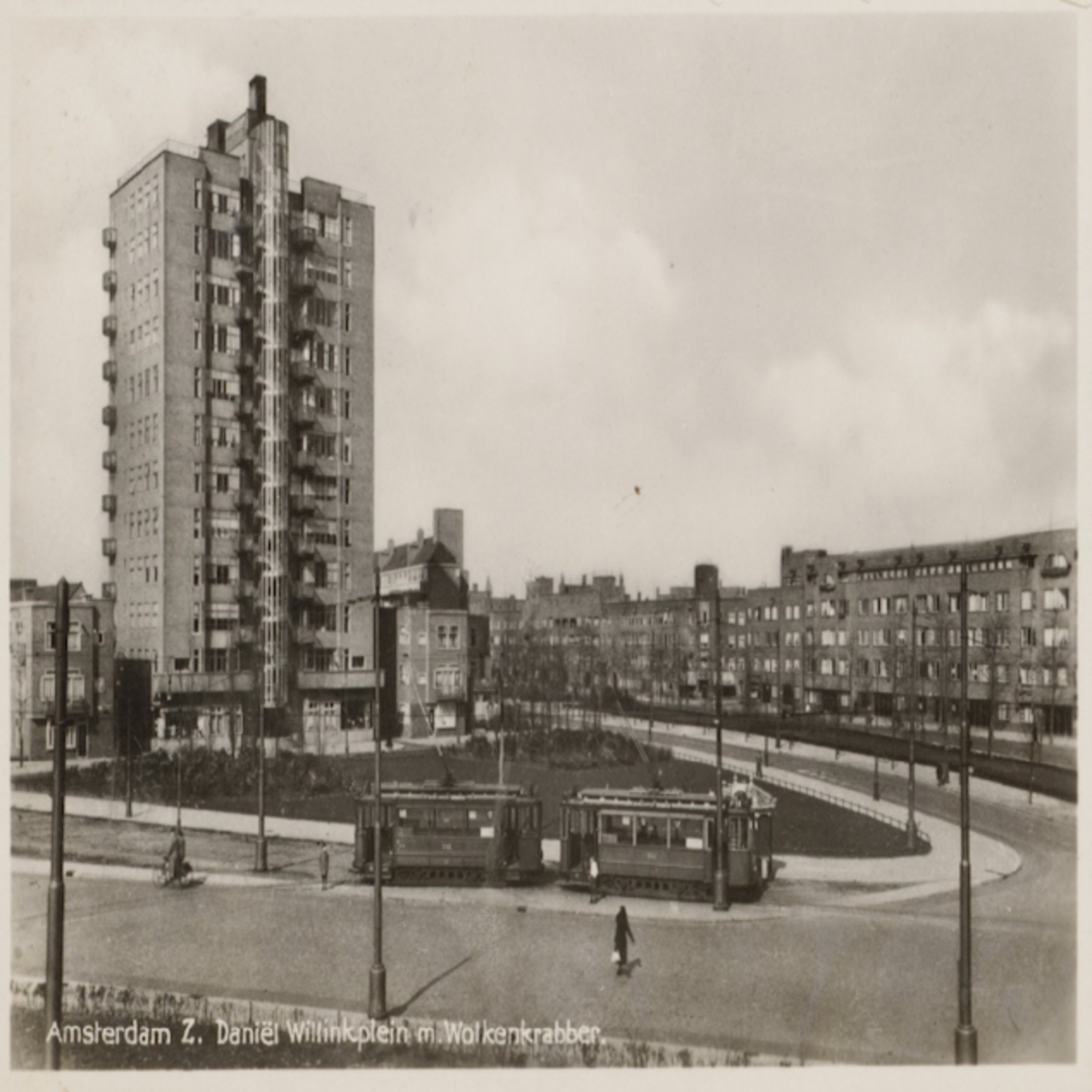 Een audiowandeling door de Amsterdamse Rivierenbuurt (1933 - 1945)