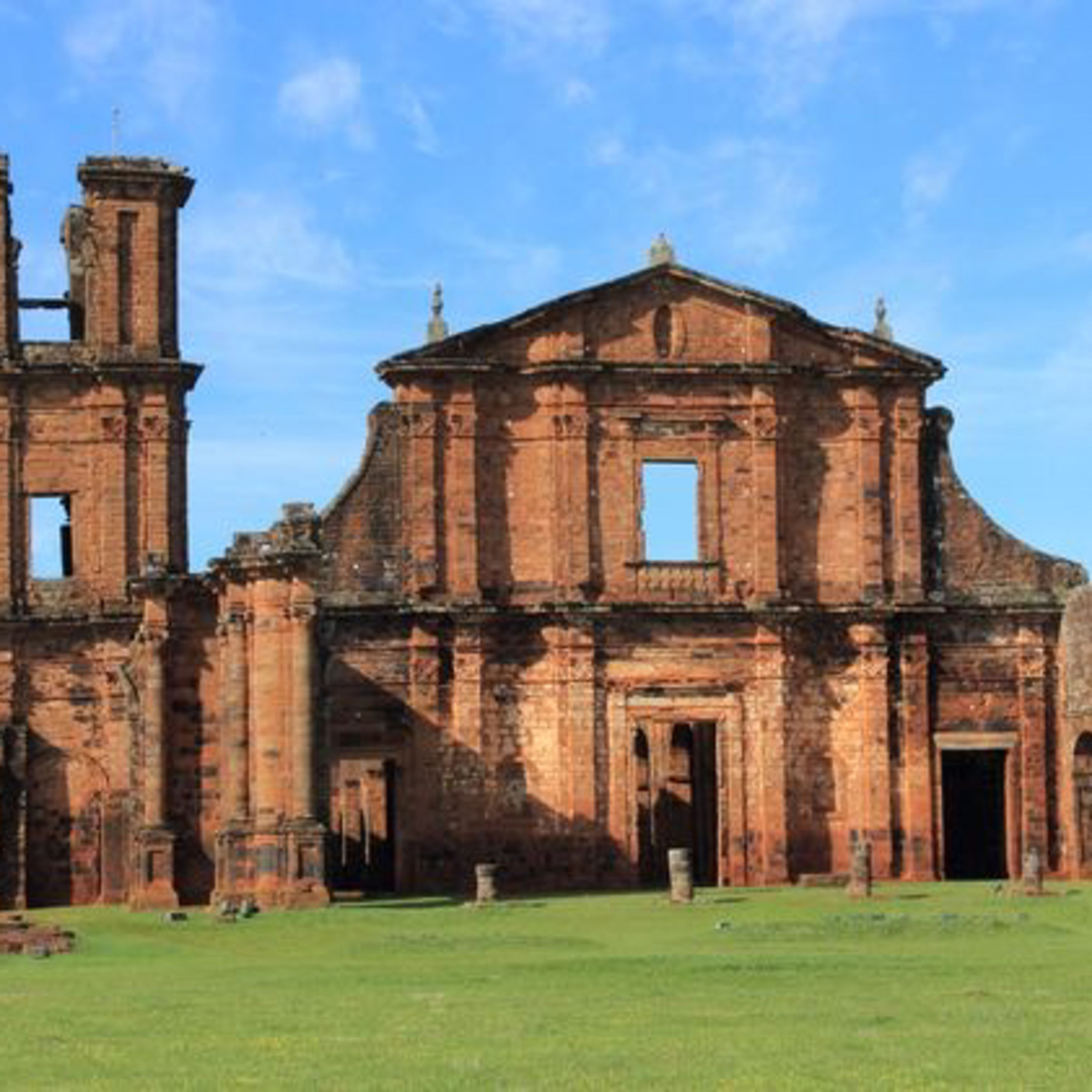 Aprendendo sobre patrimônios culturais materiais e imateriais do Brasil 