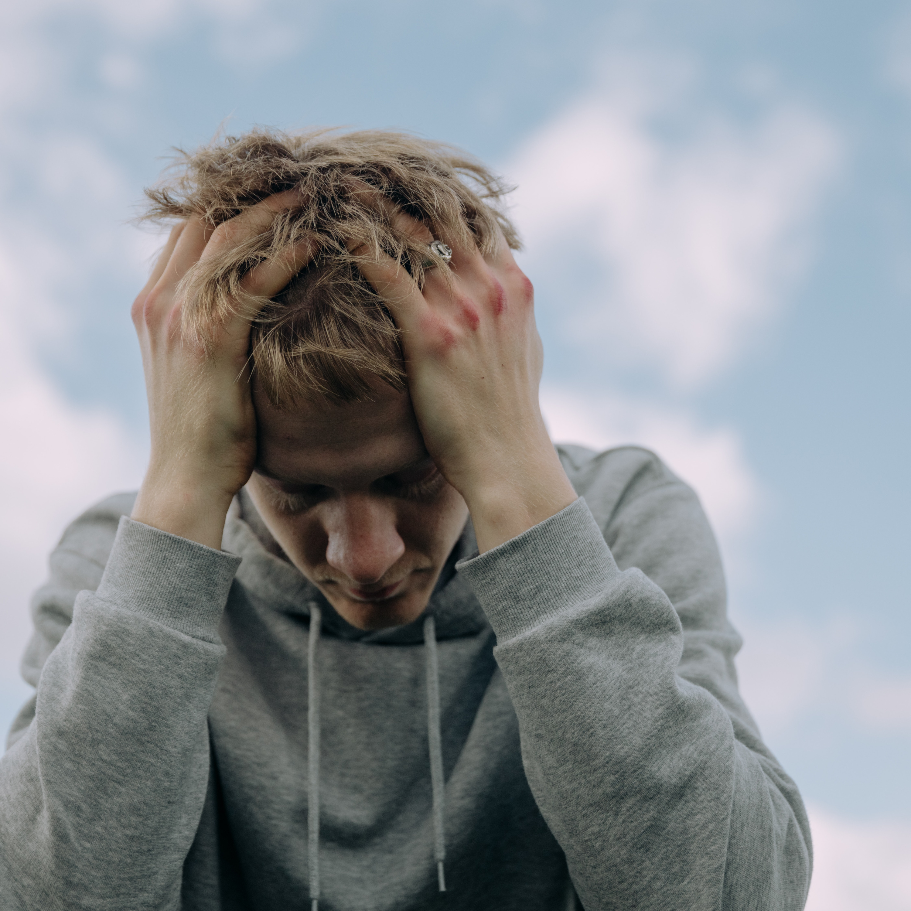 Giải mã overthinking: làm sao để không suy nghĩ nhiều episode artwork