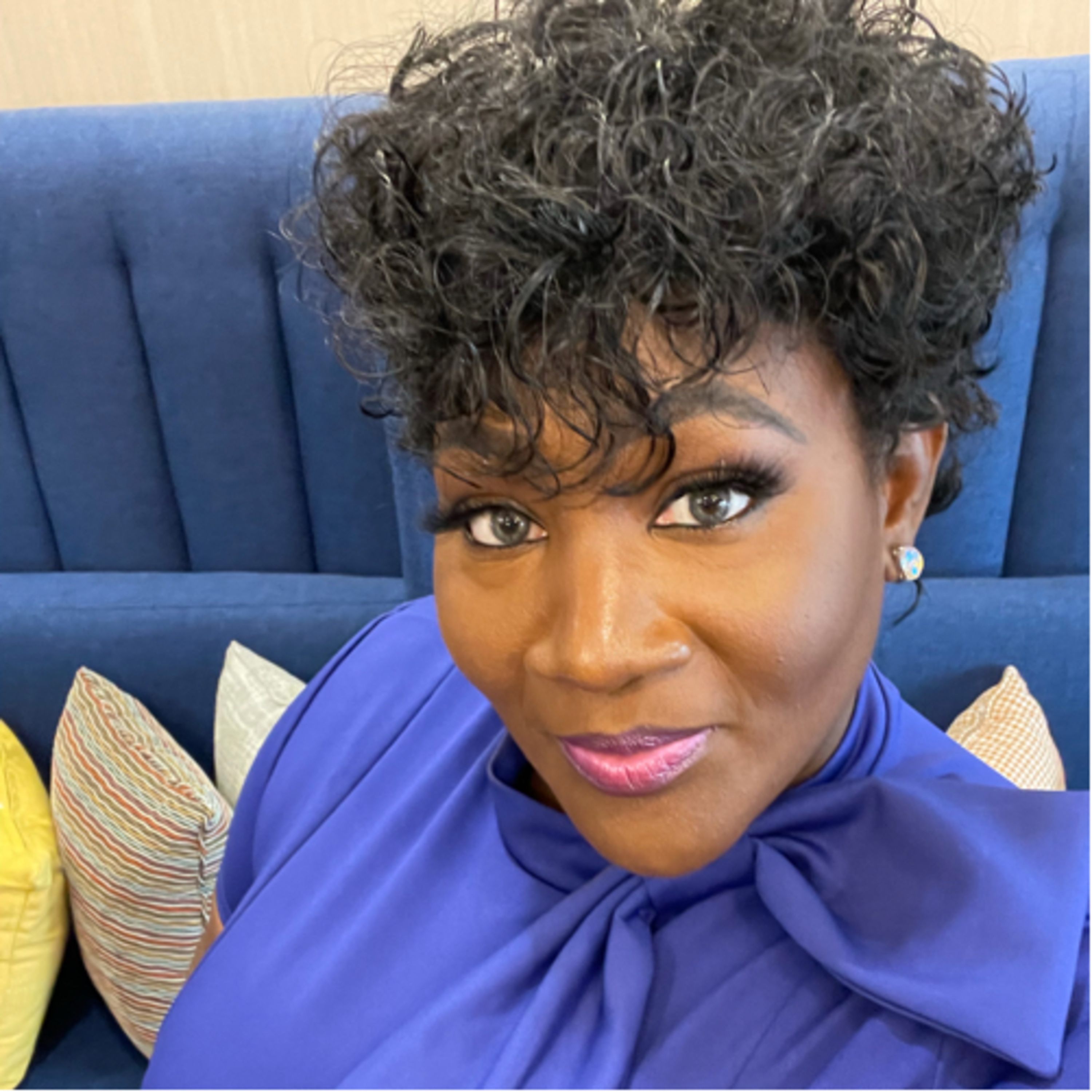 Newbeing Queen Talk