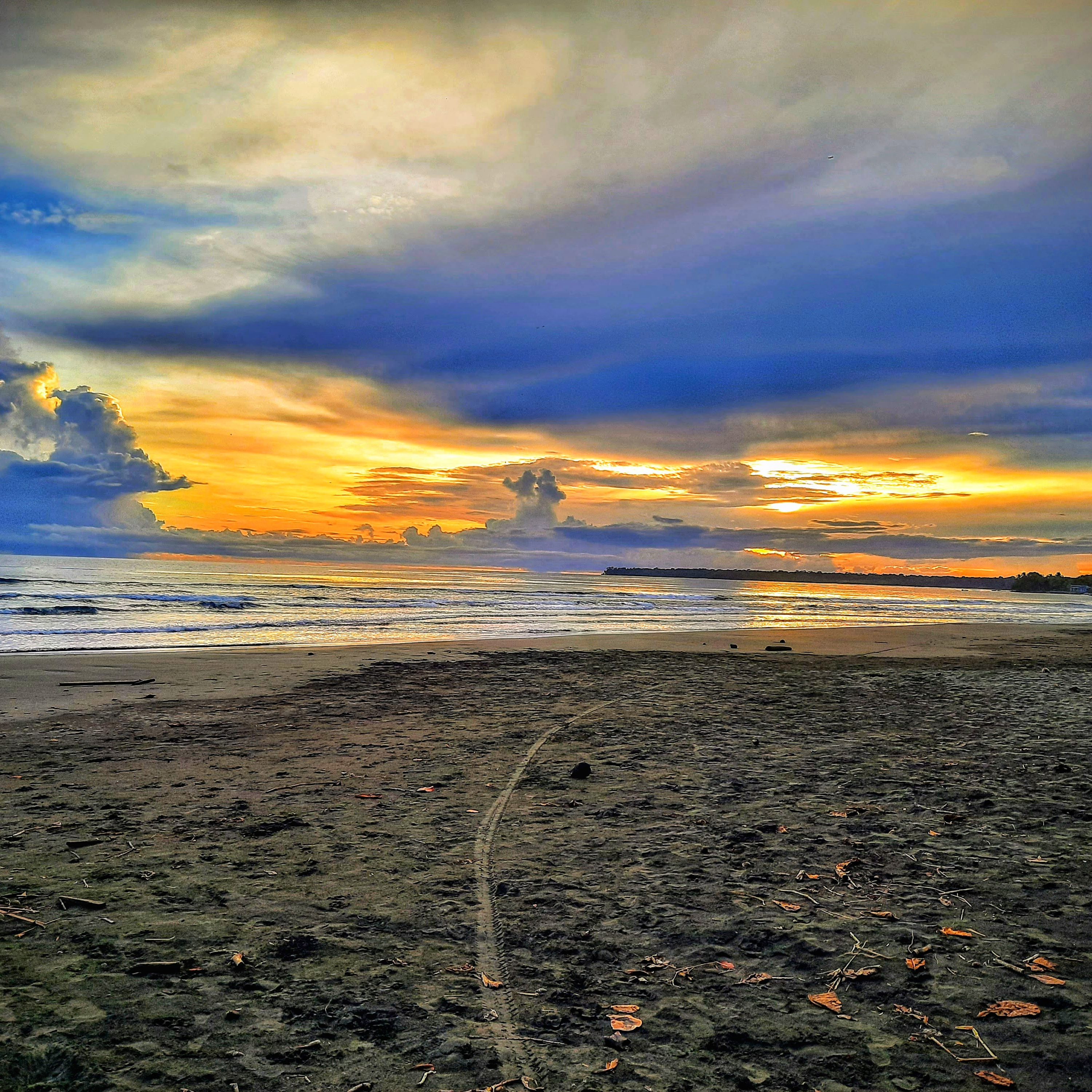 Trainiere Deinen Glücklich-Sein-Muskel mit mentalem Training am Morgen episode artwork
