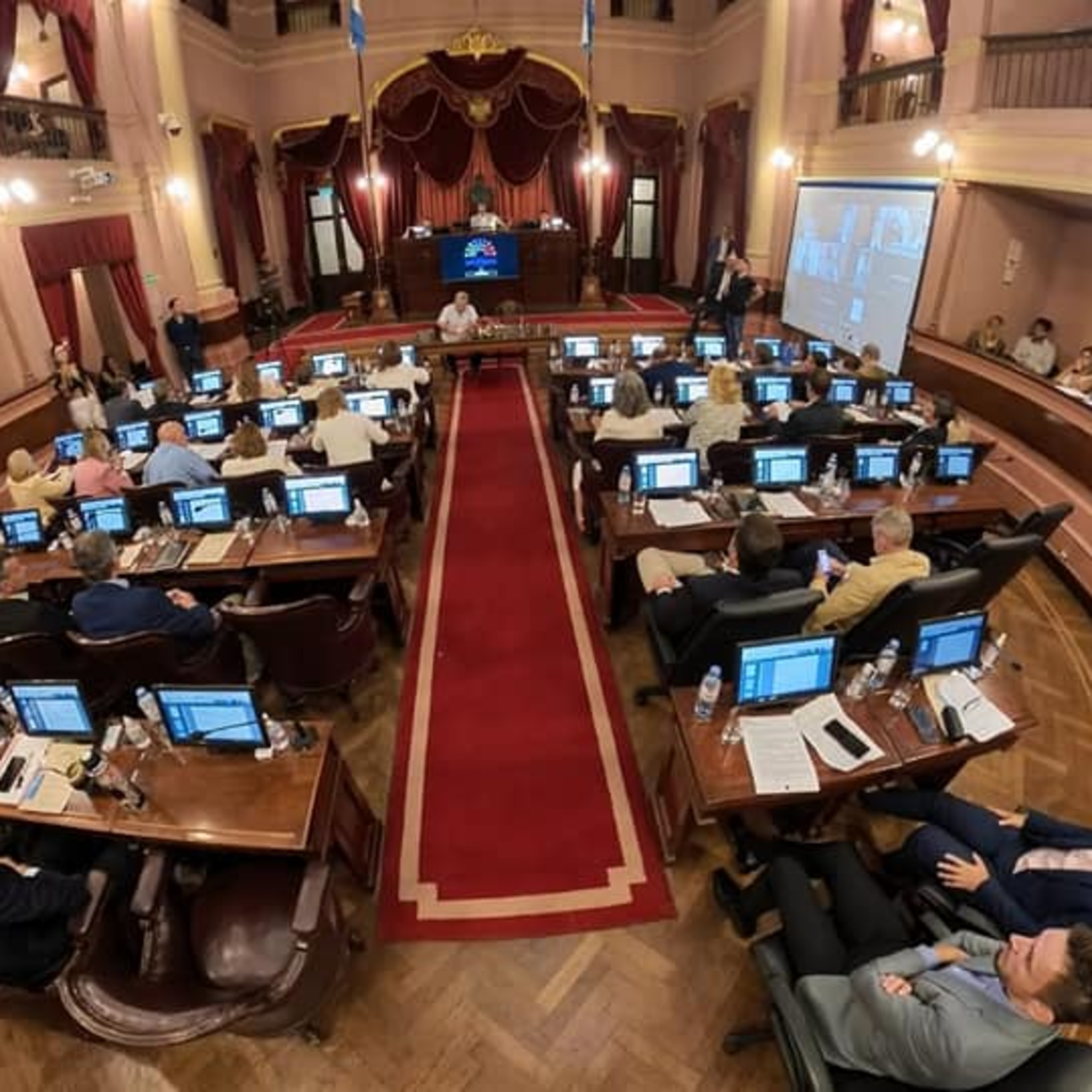 Portada de Radio Diputados