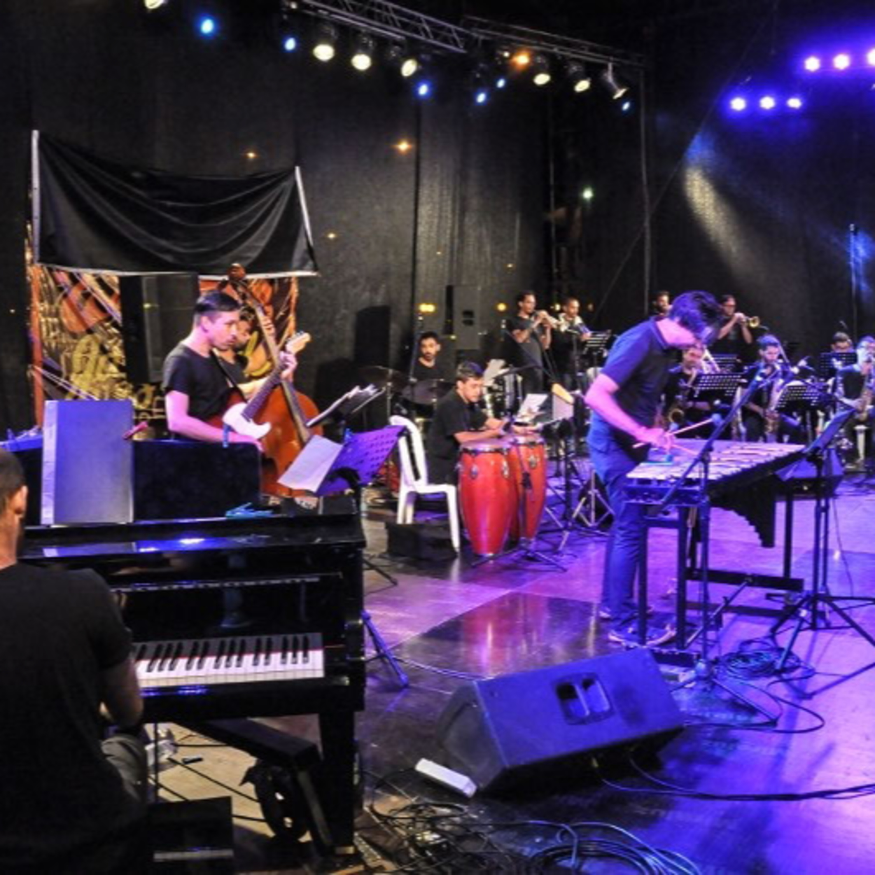Babel en Jazz a la Calle - Programa 1 episode artwork