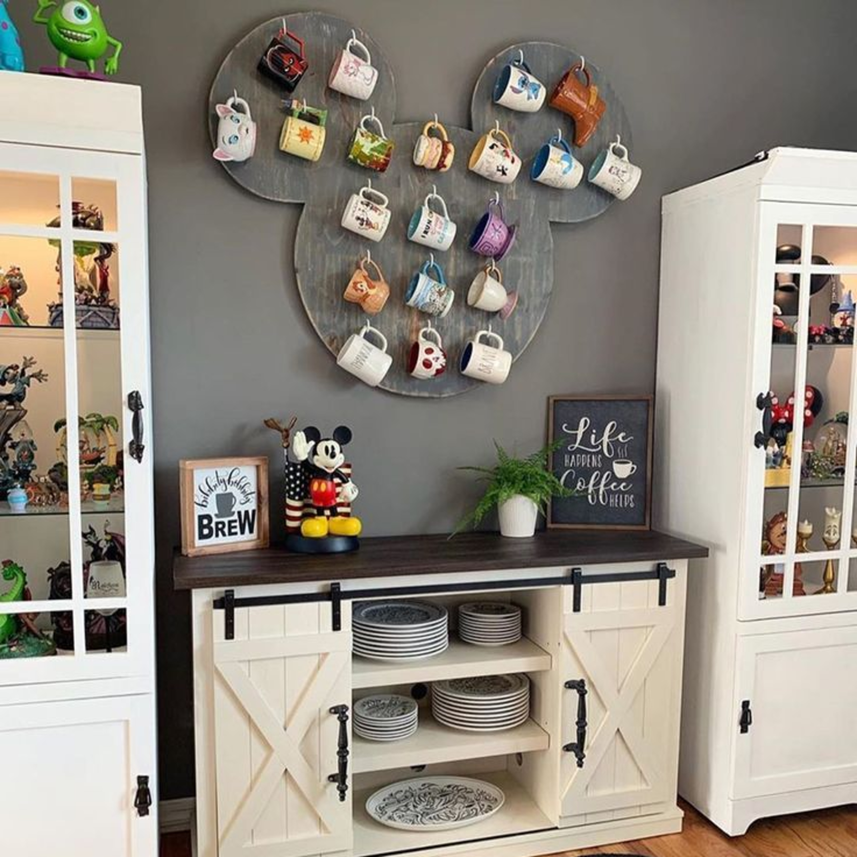 Logan Puller Talks About Best Disney Home Decor