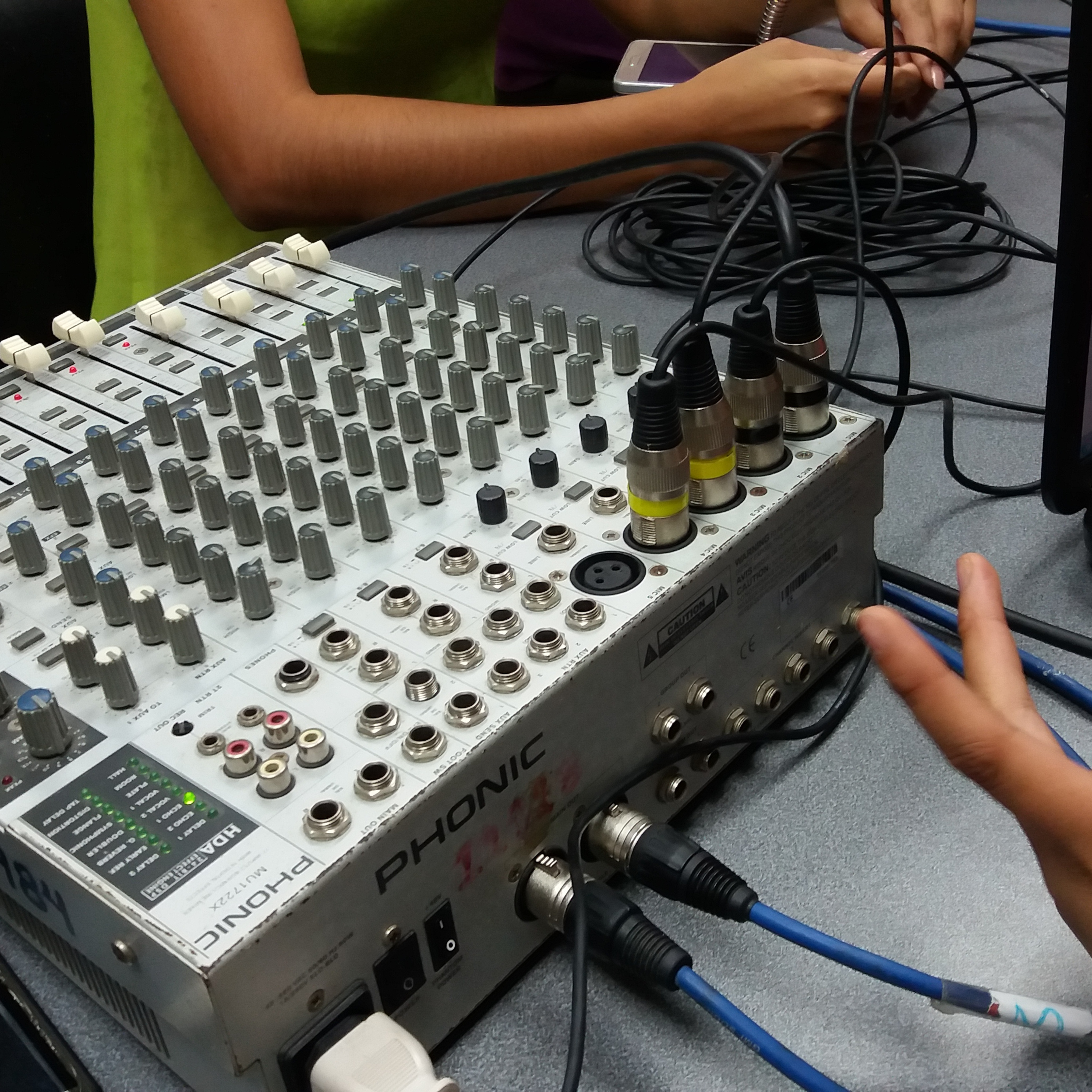 UNEMI RADIO