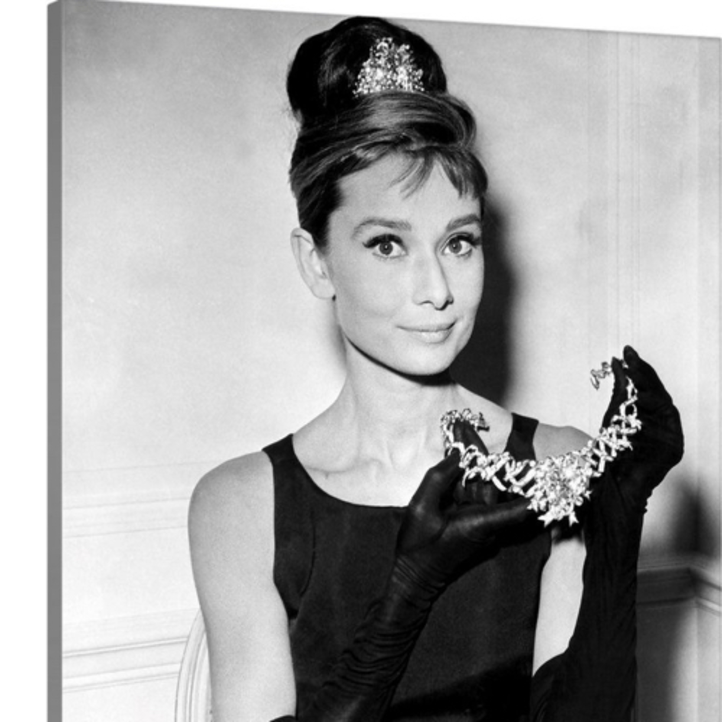 Audrey Hepburn tips on beauty and class.