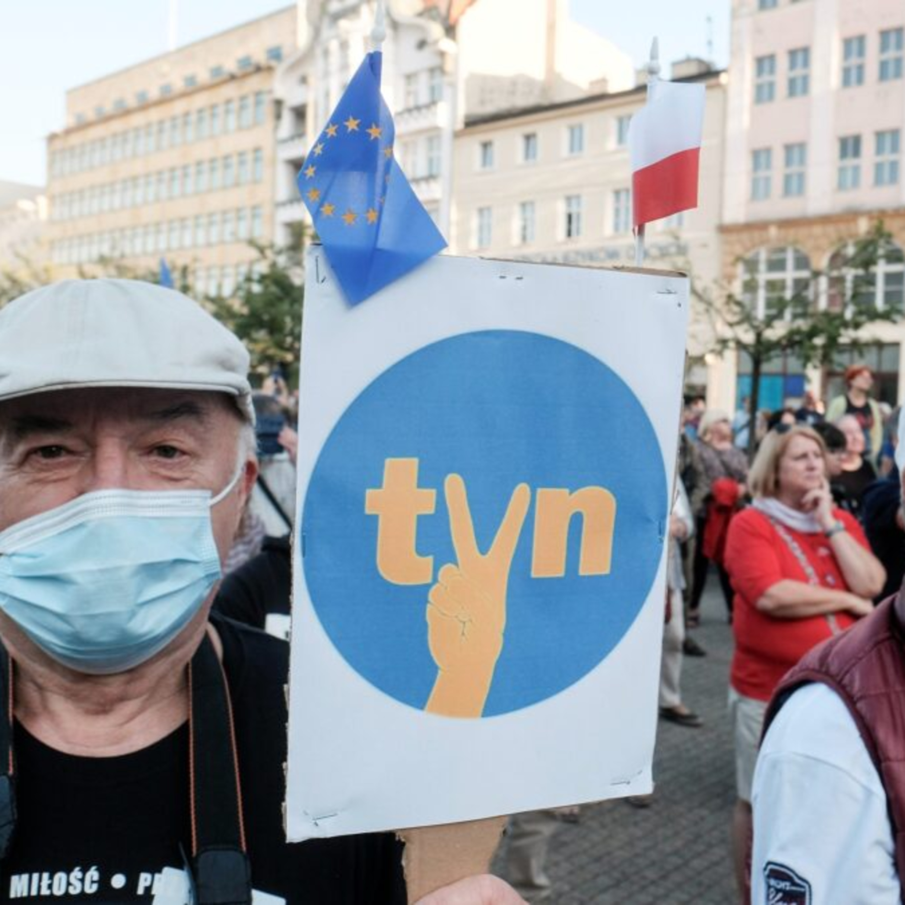 Polonya Cumhurbaşkanı Andrzej Duda Tartışılmalı Medya Kanununu Veto Etti episode artwork
