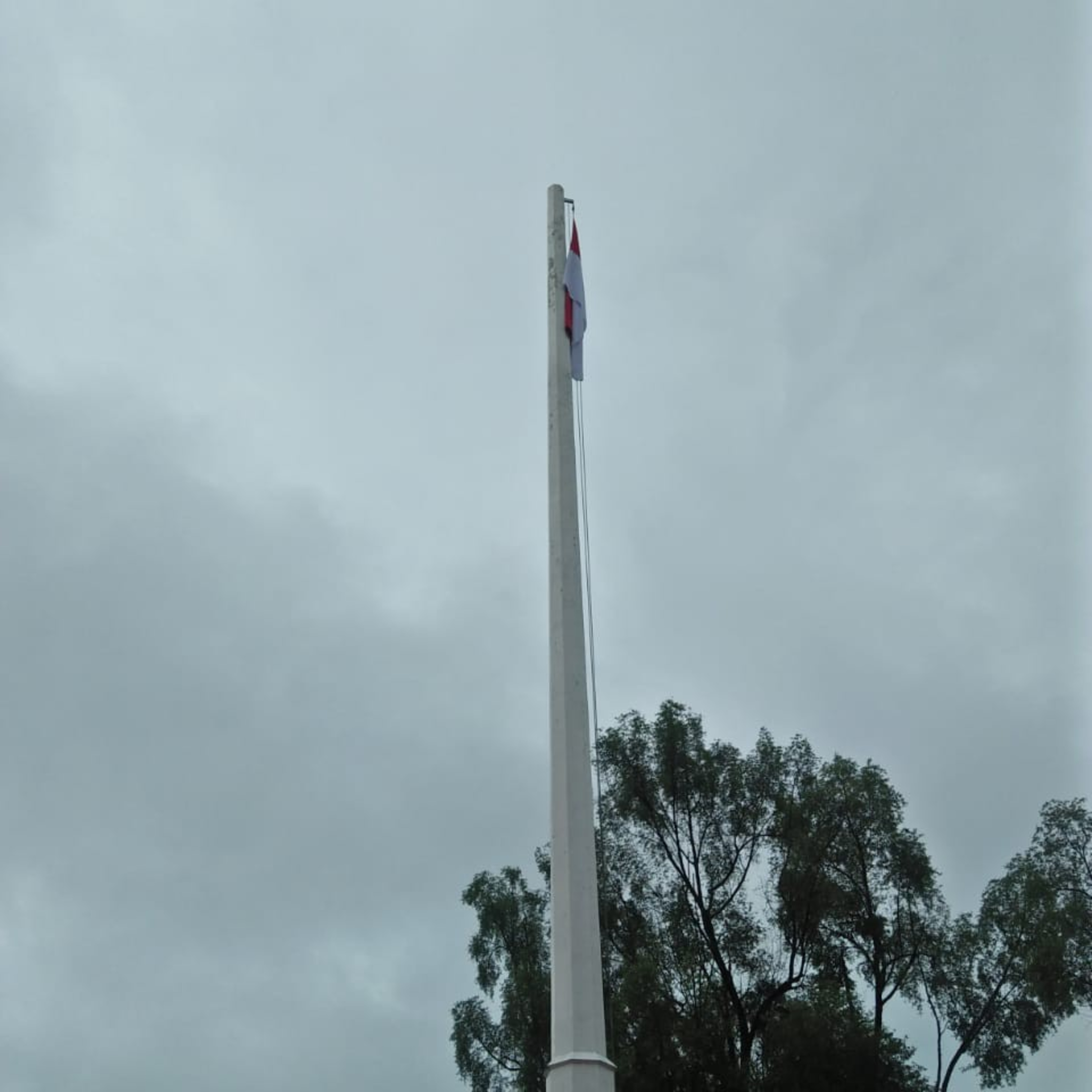 Pentingkah pelaksanaan Upacara Bendera?