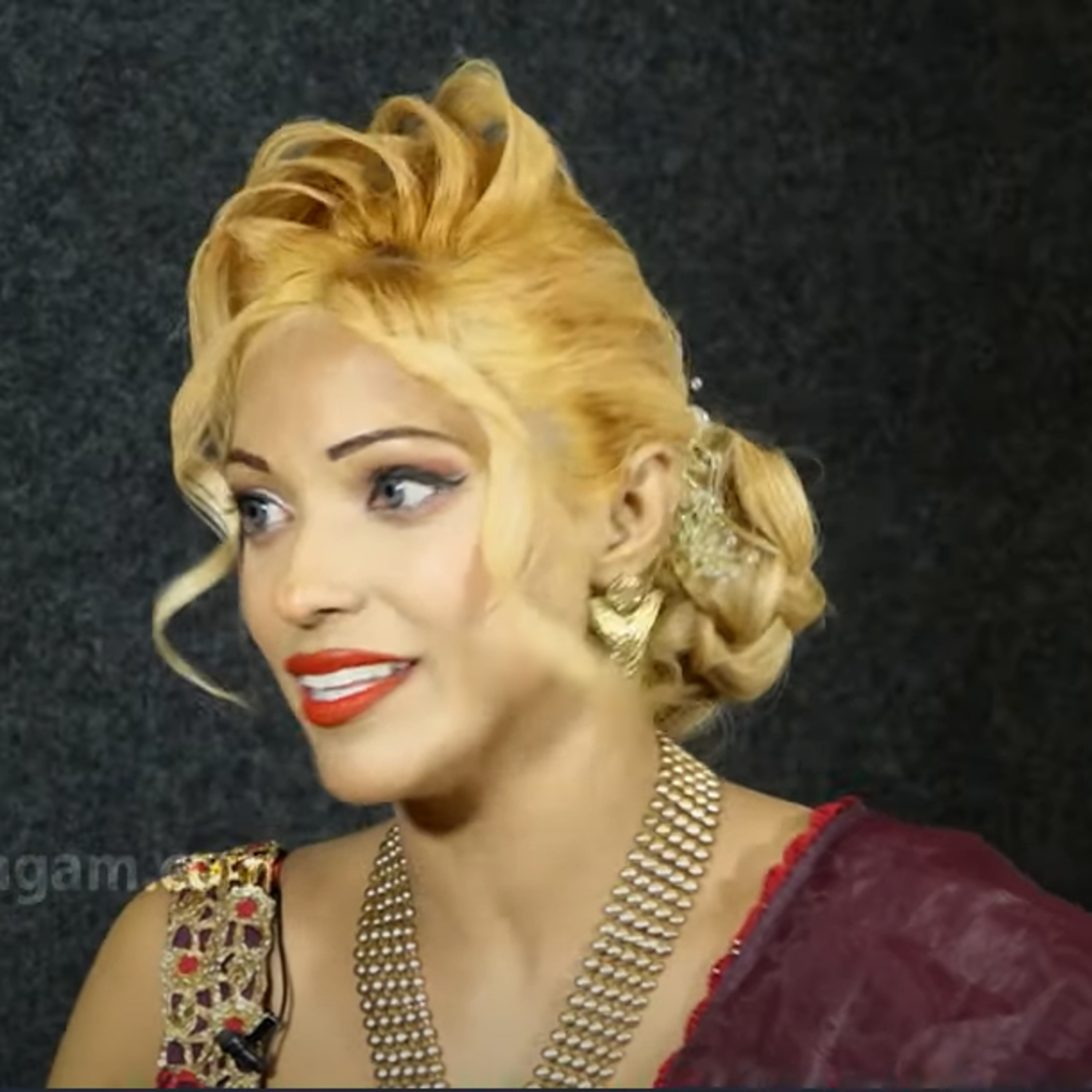 Iykki Berry's Open Interview about Bigg Boss Tamil Season 5 episode artwork