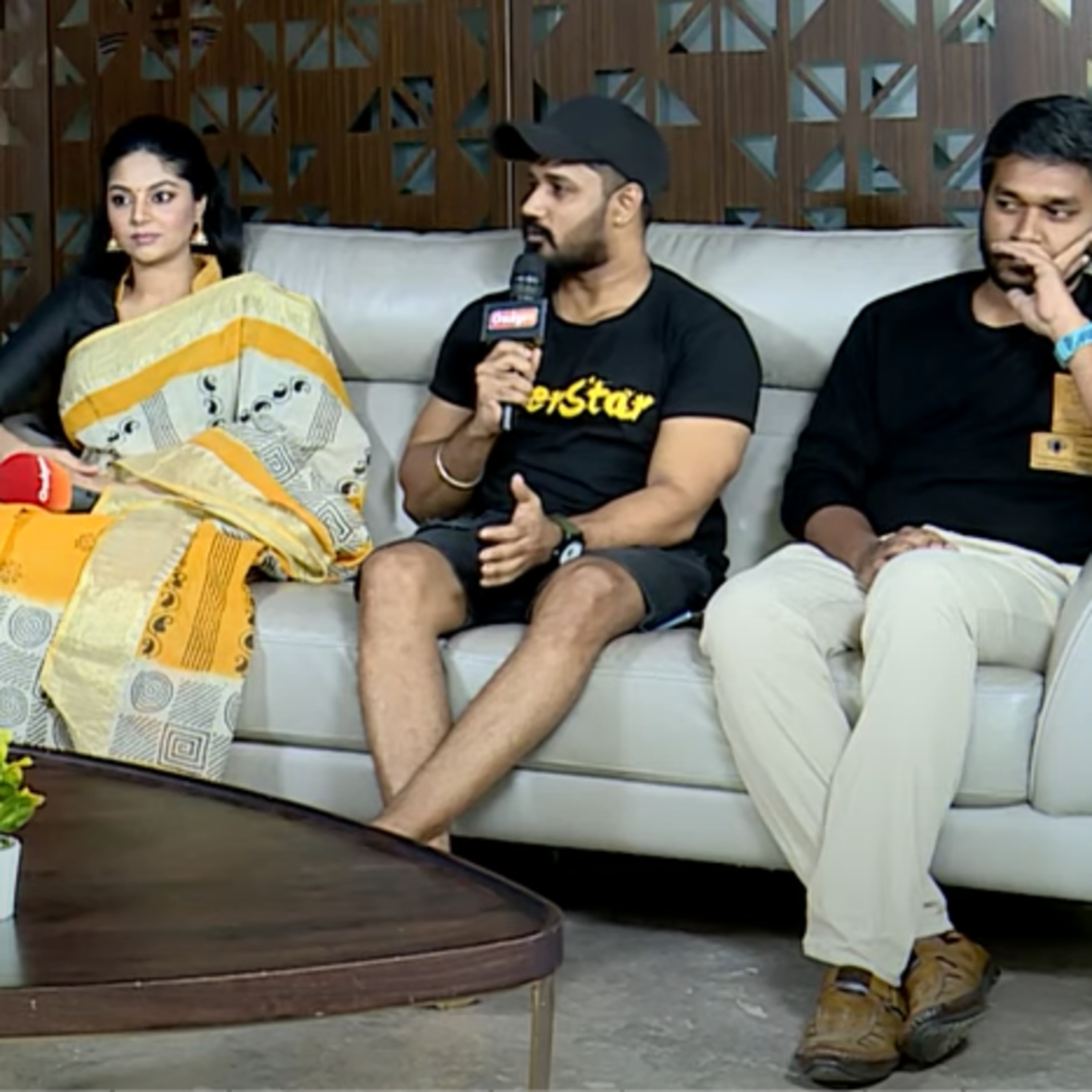Oomai Sennaai movie Team Interview - Sanam Shetty, Michael episode artwork