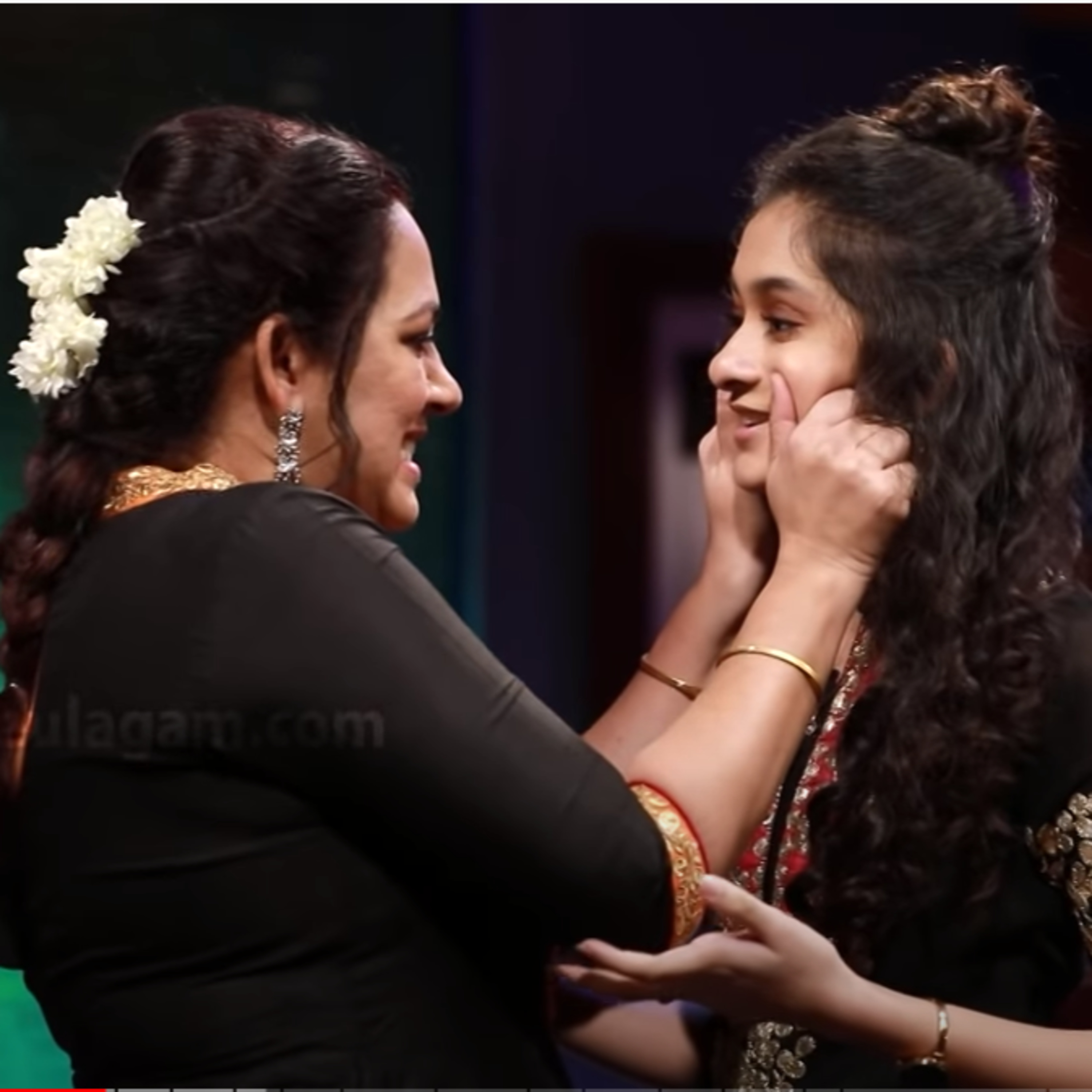Manidhi Vaa - with VJ Archana & Zaara Ep-8 Part-1 episode artwork