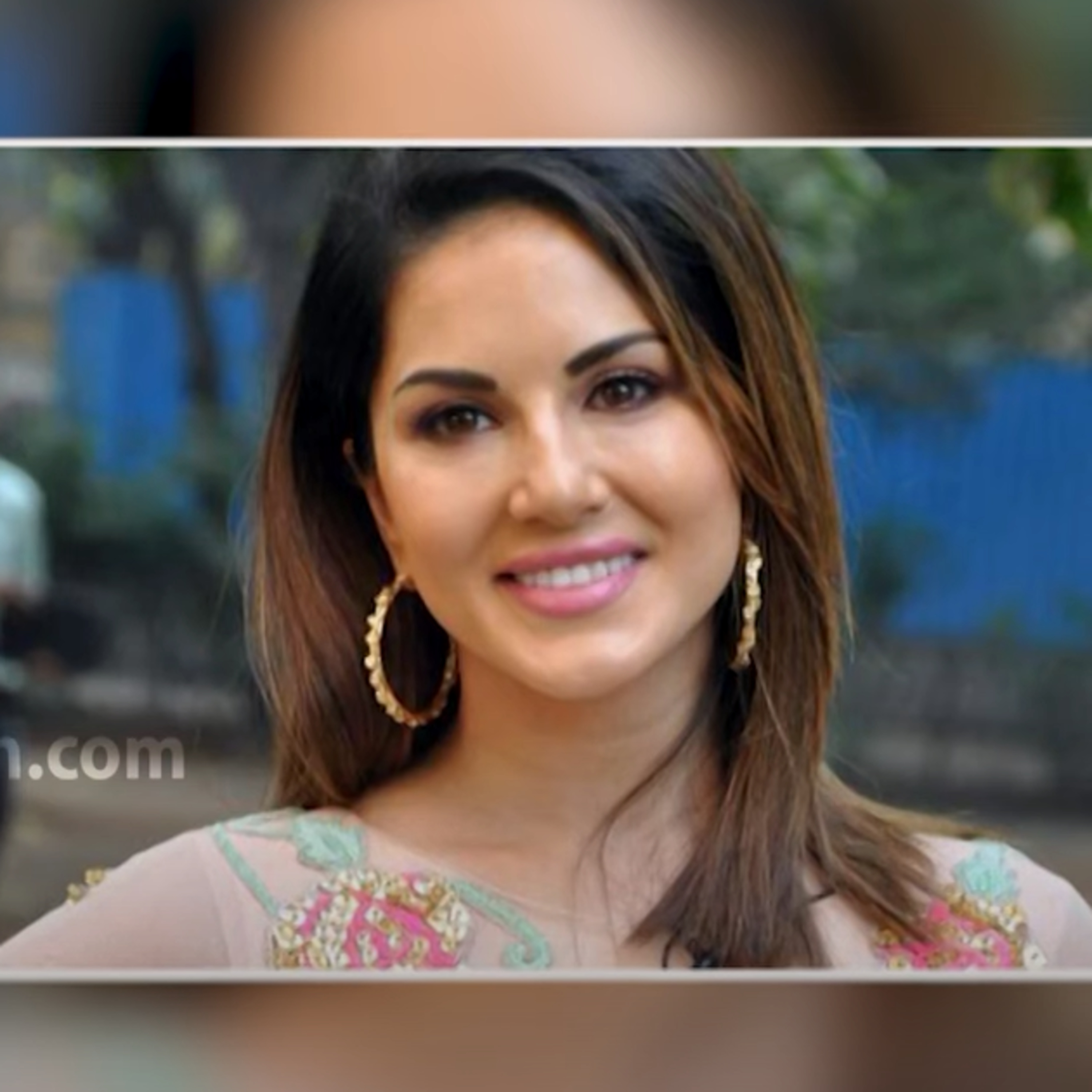 Tamil Nadu youth lost many thousands due to Sunny Leone episode artwork