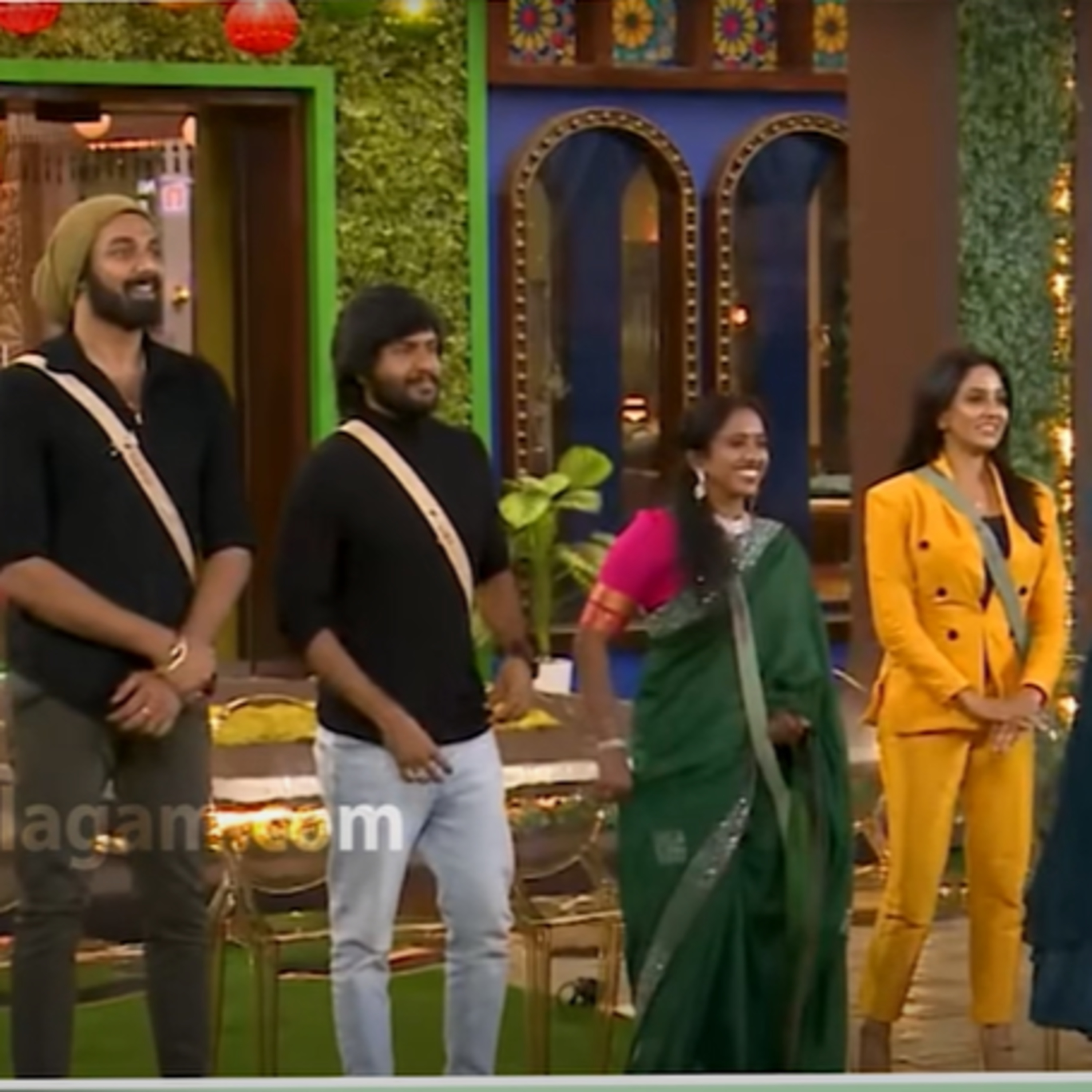 Ciby walked out with a huge amount from Bigg Boss Tamil 5 episode artwork