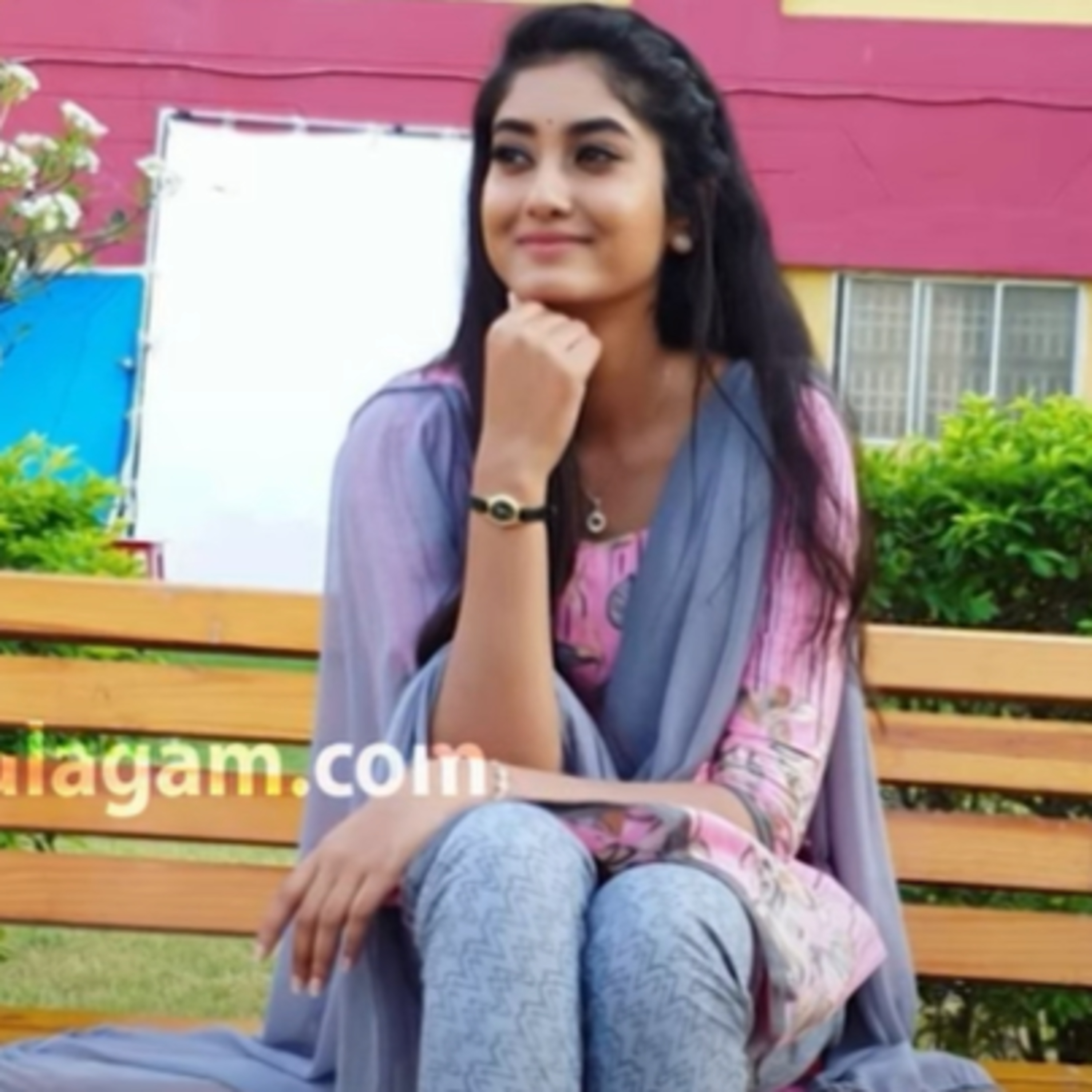 Kaatrukkenna Veli சீரியலிலிருந்து Priyanka Kumar விலகினாரா? episode artwork