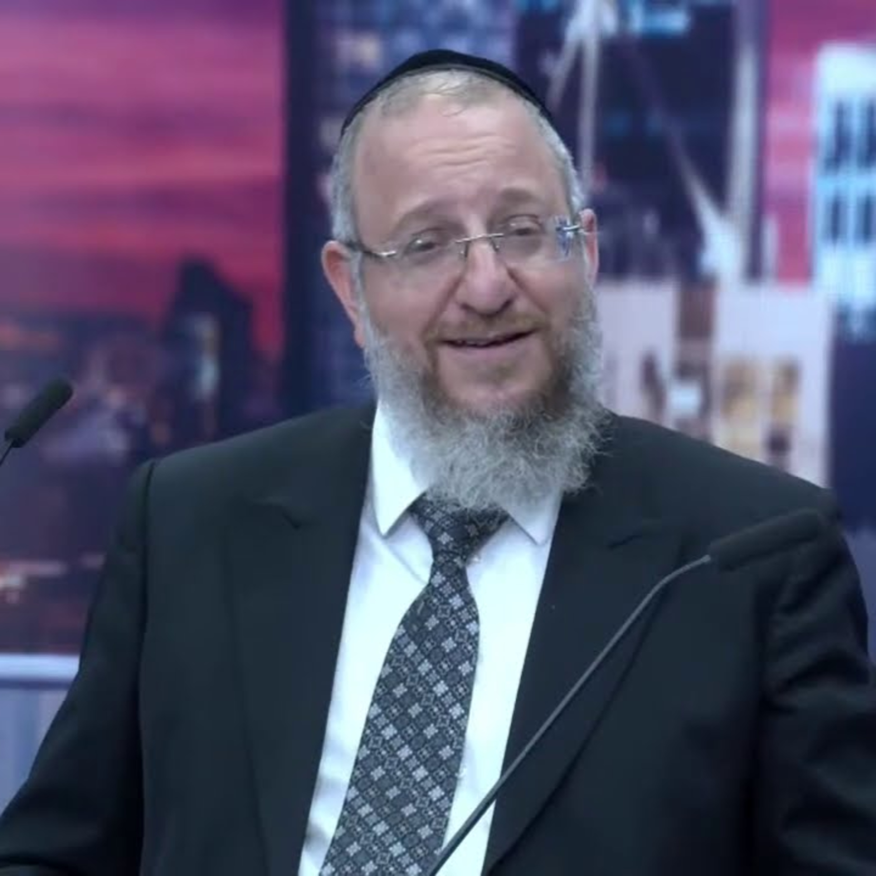 הלכה למעשה: שנה מעוברת ושאלות צופים בנושאים הלכתיים שונים episode artwork