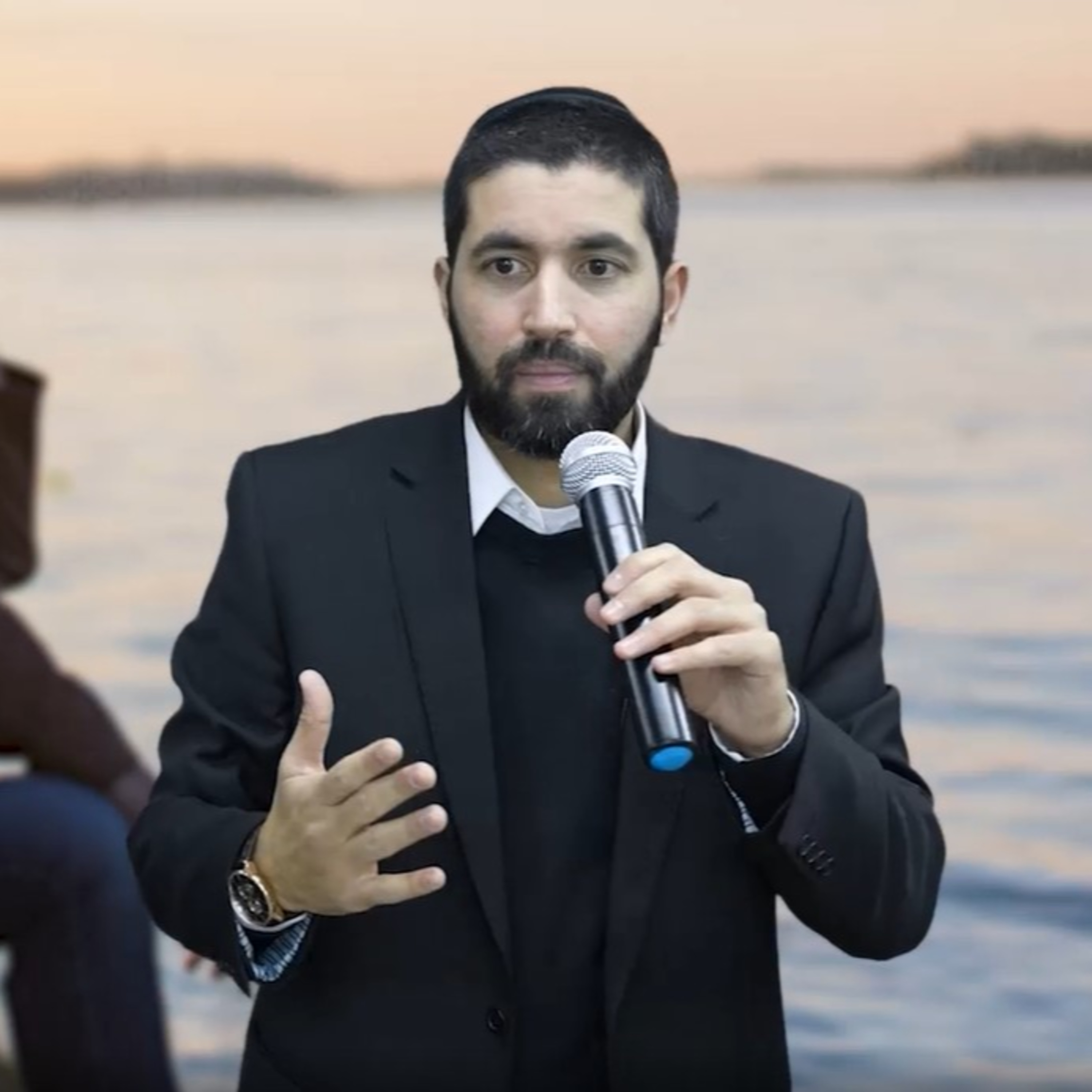 הרב שניר גואטה - למה אלוקים דוחק אותי לפינה? episode artwork